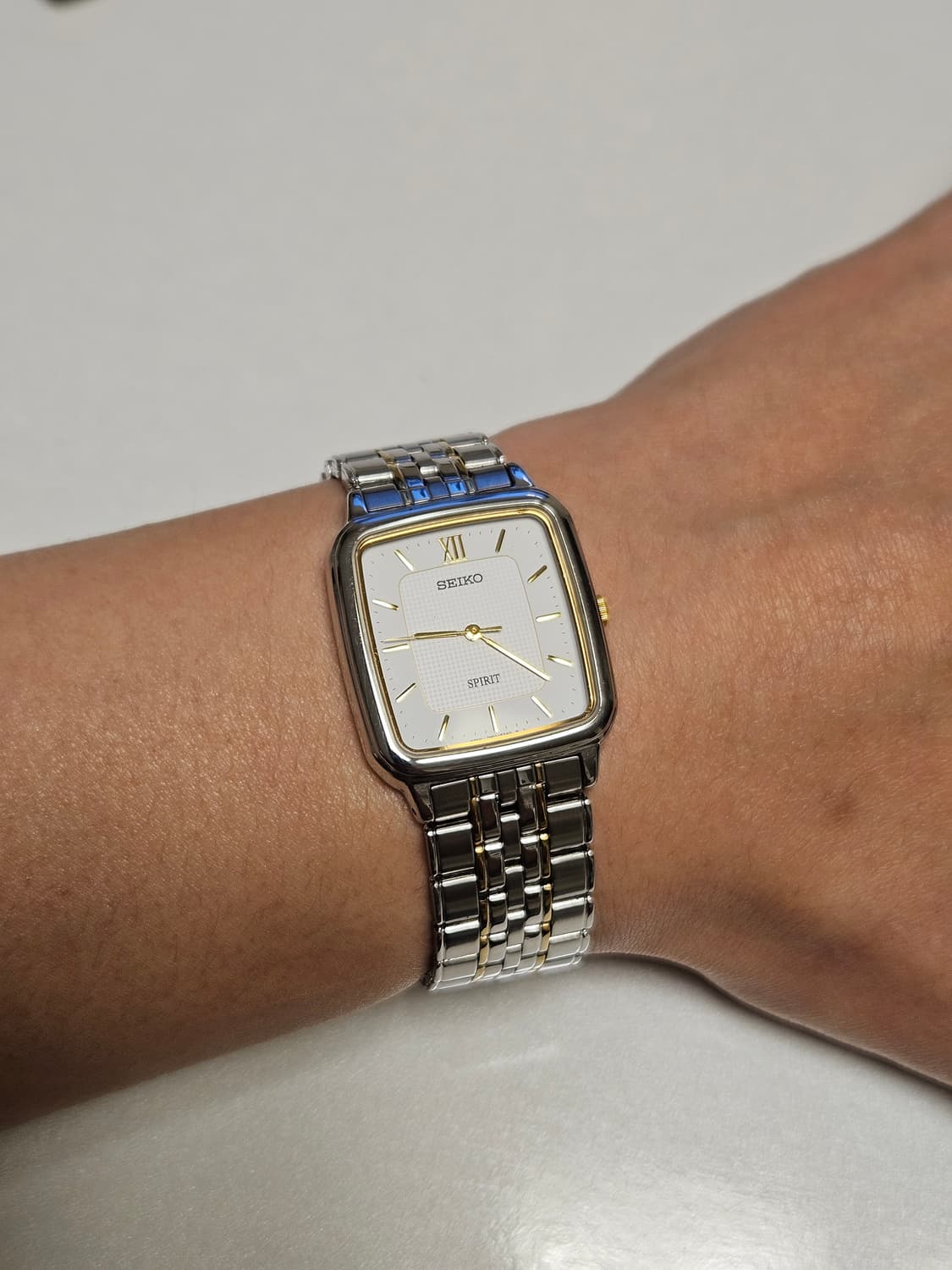 빈티지 세이코 스피릿 사각 은장 쿼츠 시계 상품이미지2