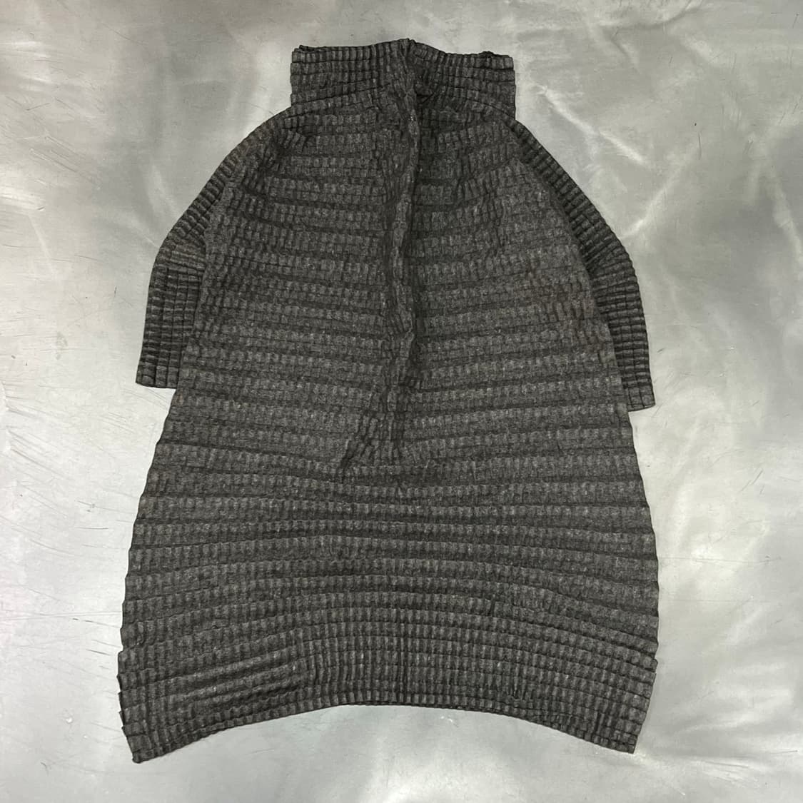  이세이미야케 me 하이넥 플리츠 원피스 y16847 상품이미지2