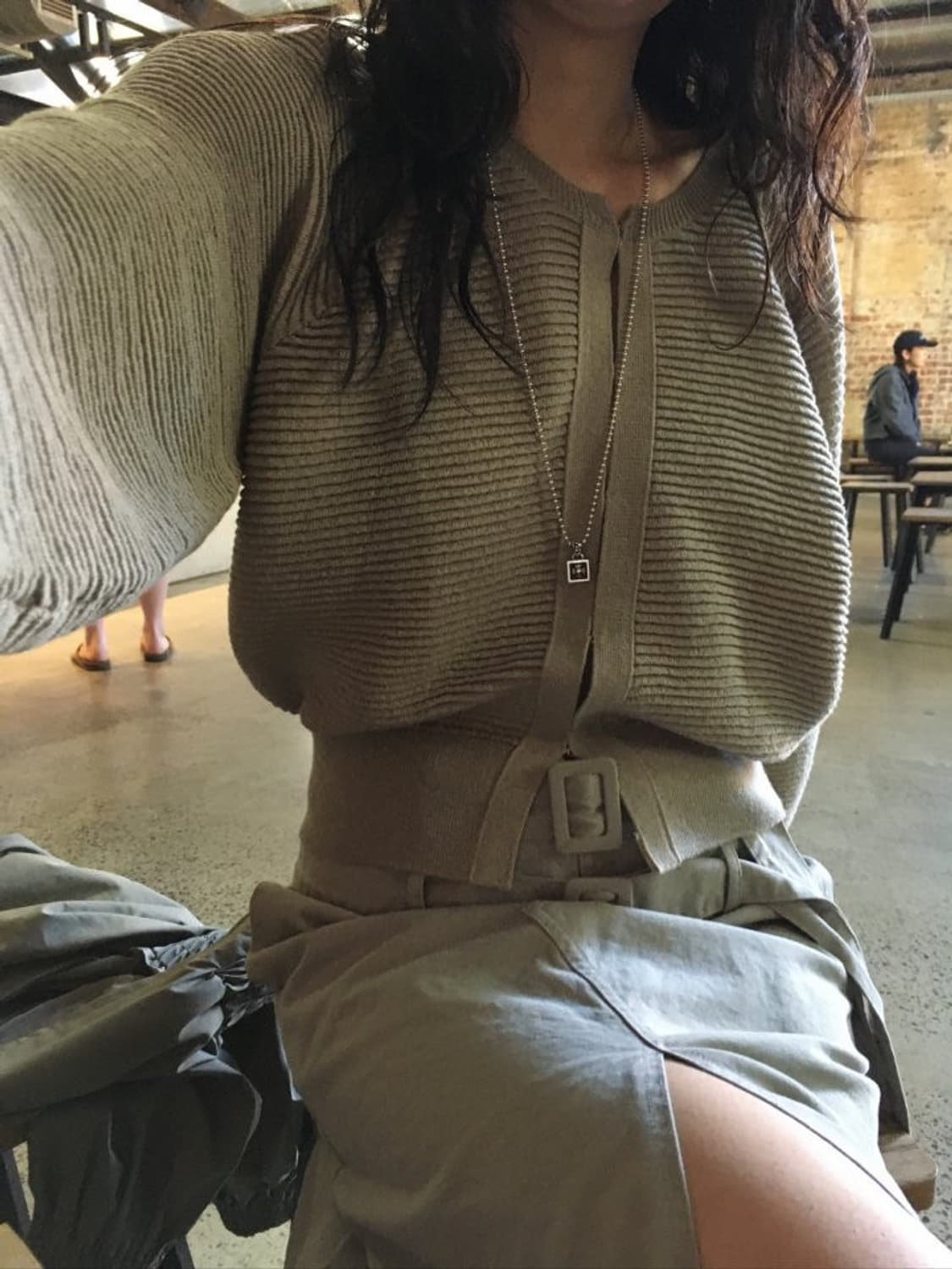 브리드 3D 플리츠 가디건 카키 상품이미지4