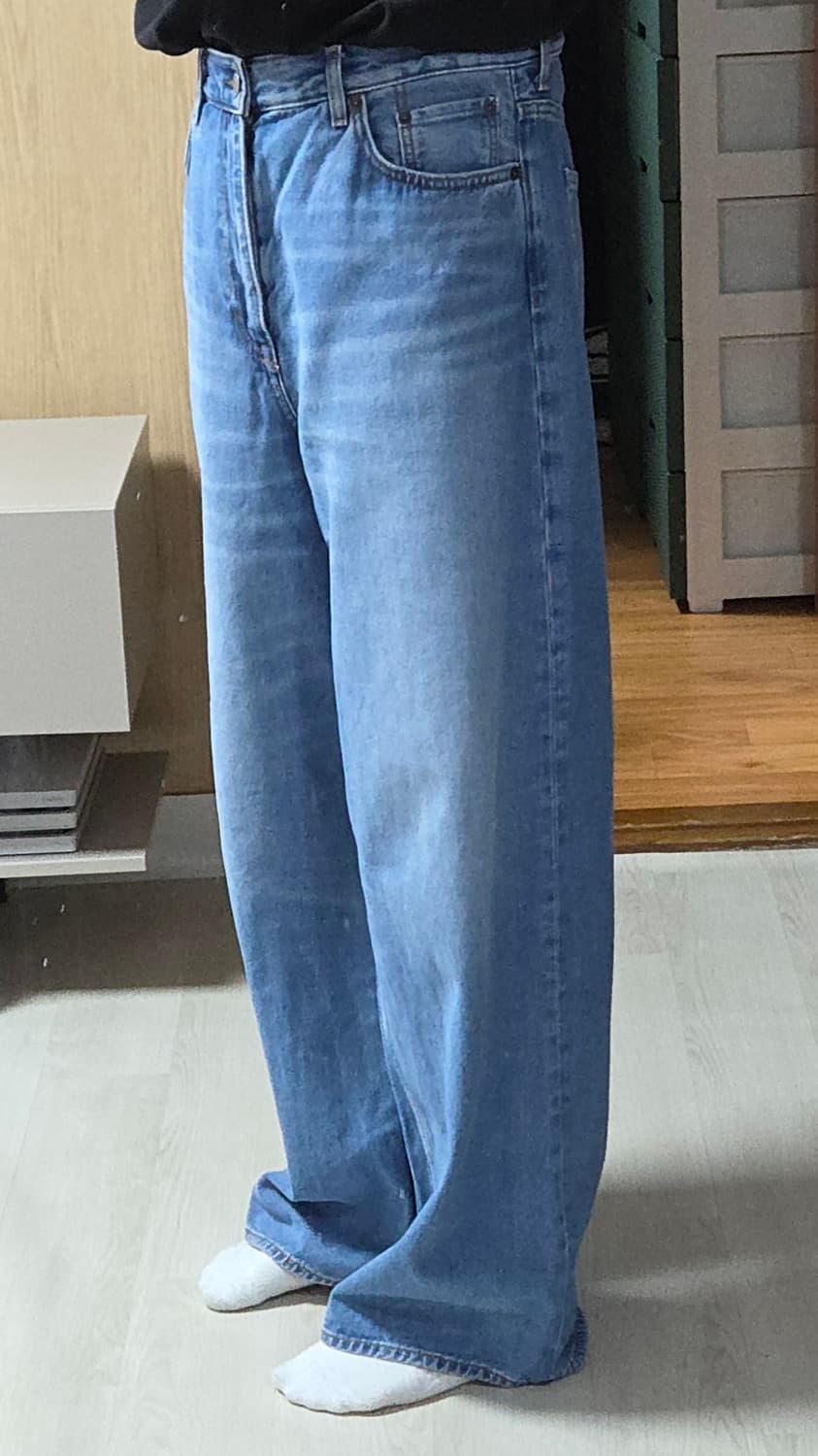 (착샷) COS 코스 와이드 데님  상품이미지9