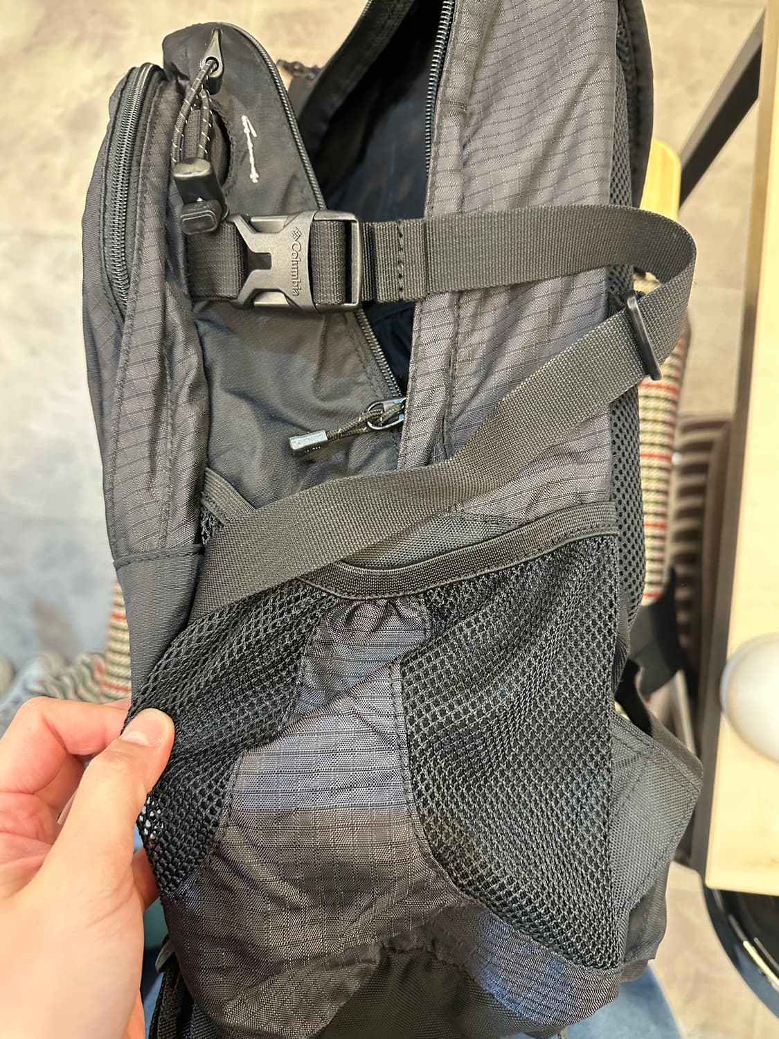 콜롬비아 레드우드 32L 블랙 백팩 등산 가방 상품이미지7