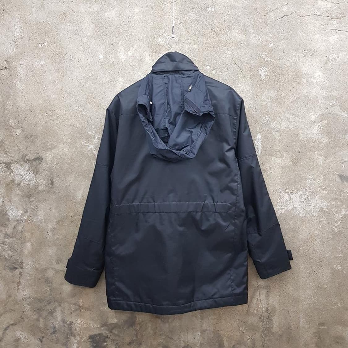 바나나 리퍼블릭 블랙 점퍼 자켓 M 사이즈 상품이미지2