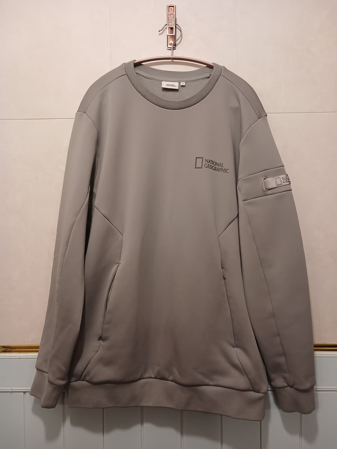 내셔널지오그래픽 정품 남성 맨투맨 105 (XL) 사이즈 상품이미지1