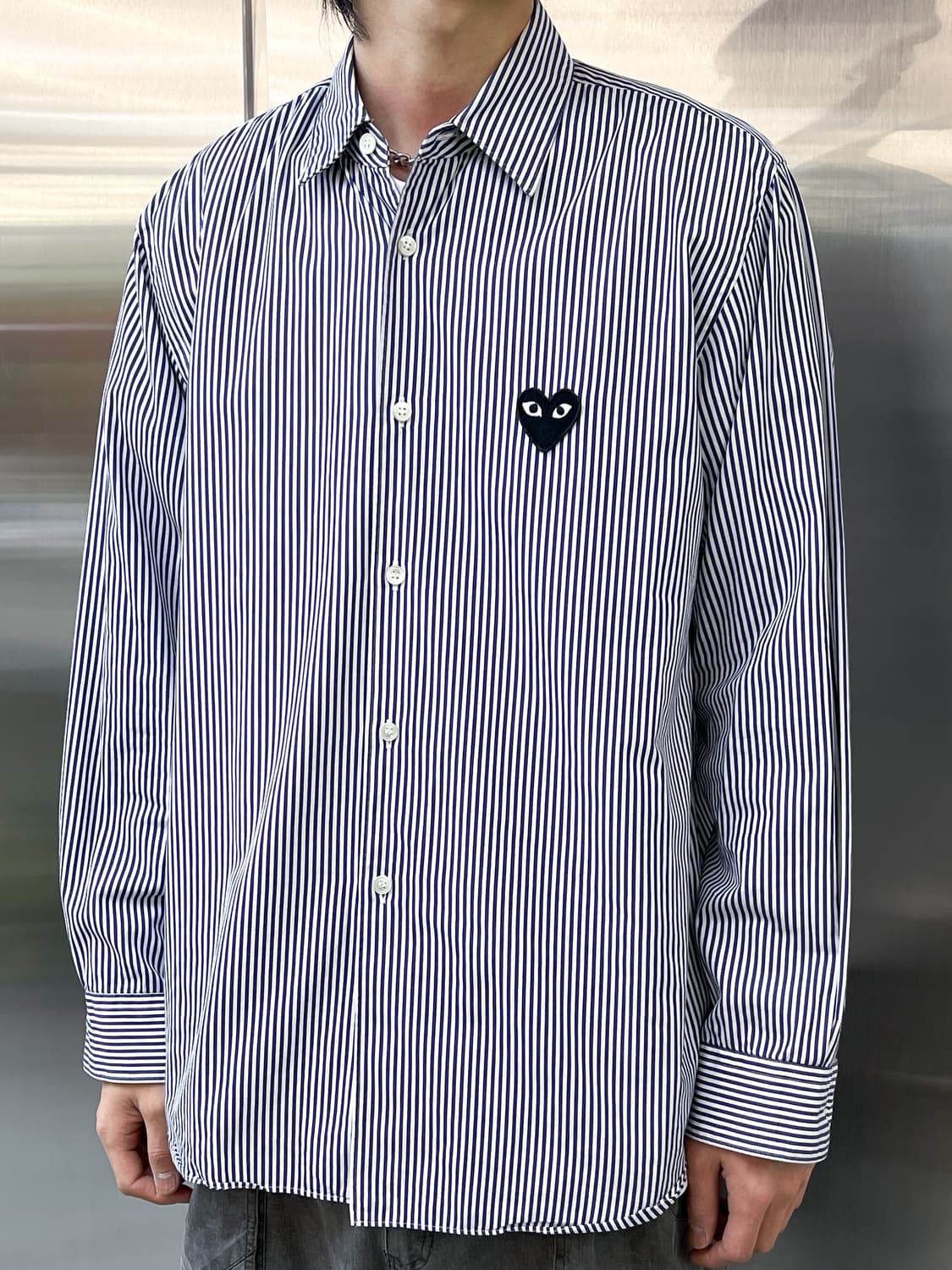 꼼데가르송 20fw 블랙하트와펜 스트라이프 셔츠 상품이미지1