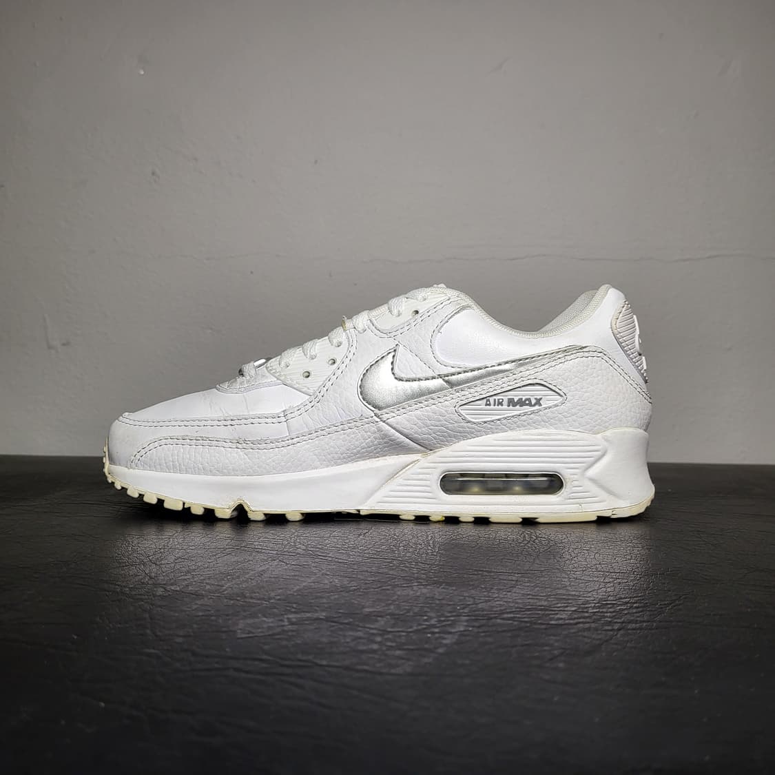 나이키 운동화 250m (정사이즈보다 작음) (전체적으로 사용감 있음) 상품이미지2