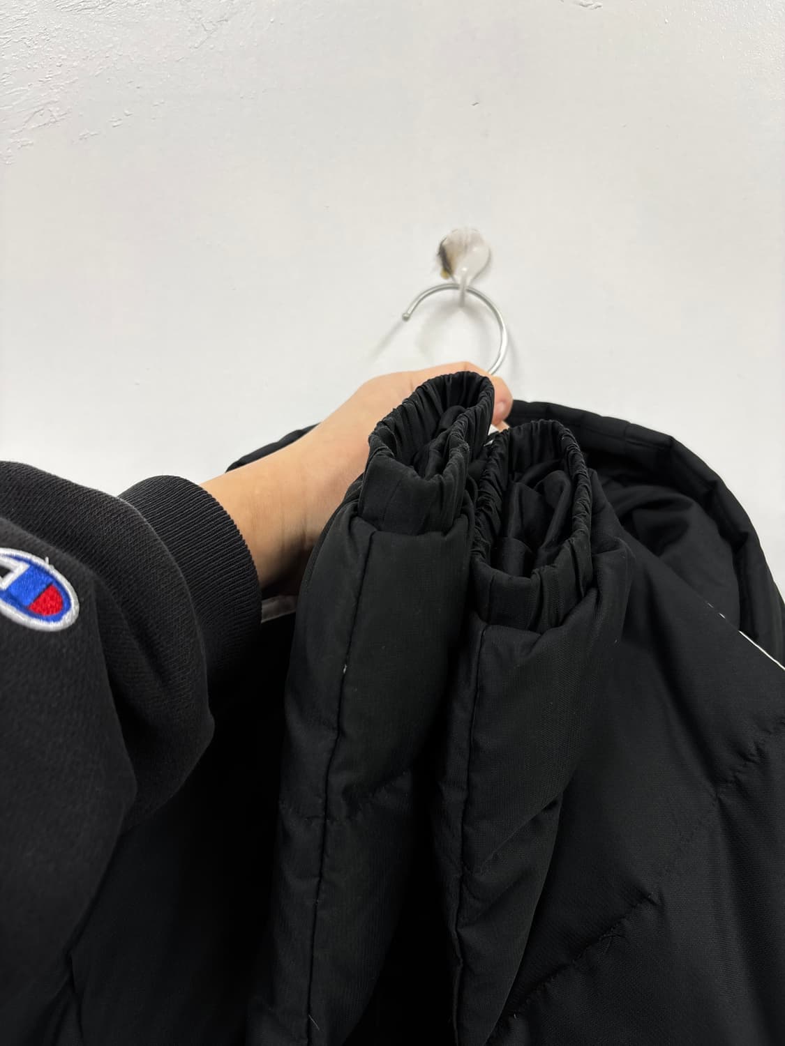 아디다스 후드탈착 롱 다운패딩 상품이미지4