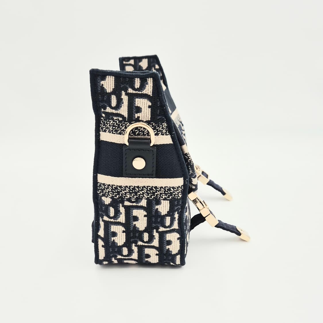 디올 오블리크 블루 캠프백 스몰 숄더백 M1241ORIW 상품이미지5