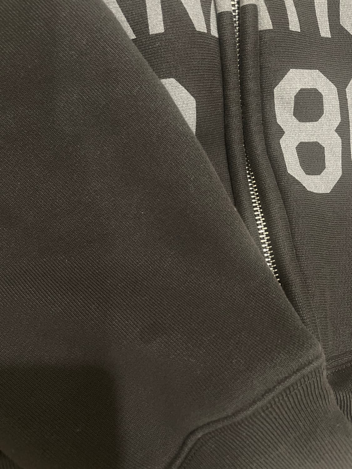 스투시 이스테블리시드 후드집업 상품이미지2