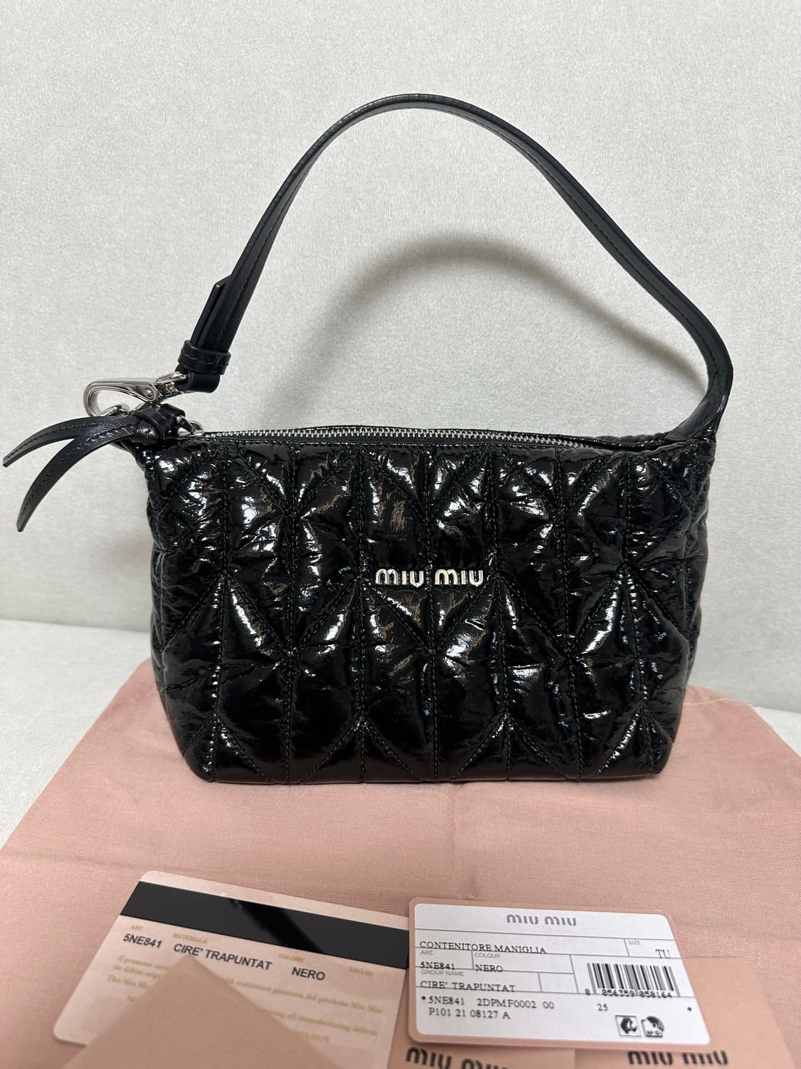 [SA 정품] 미우미우 마테라쎄 스피릿 호보백 상품이미지2