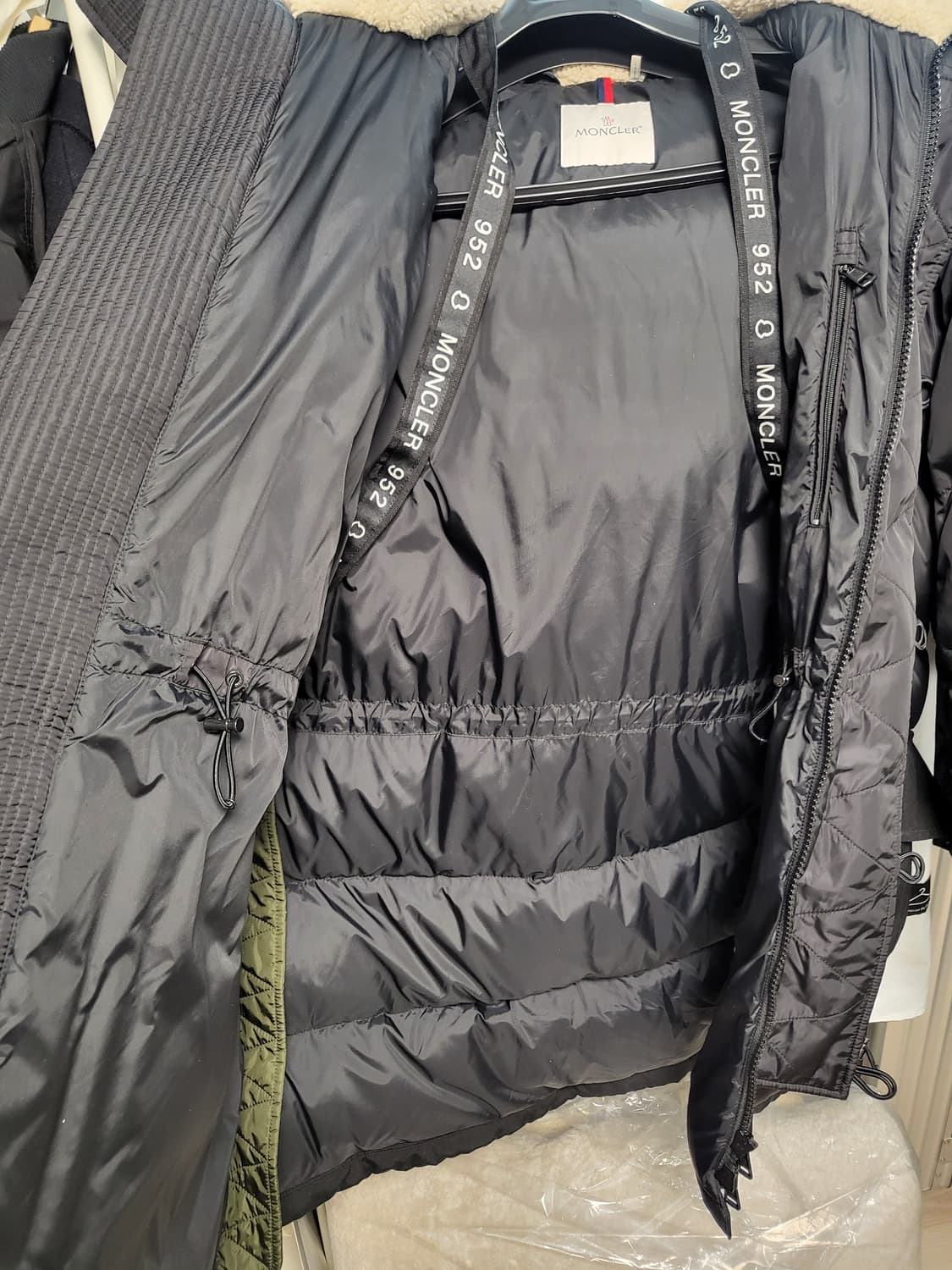 몽클레어 로익 3사이즈 상품이미지3