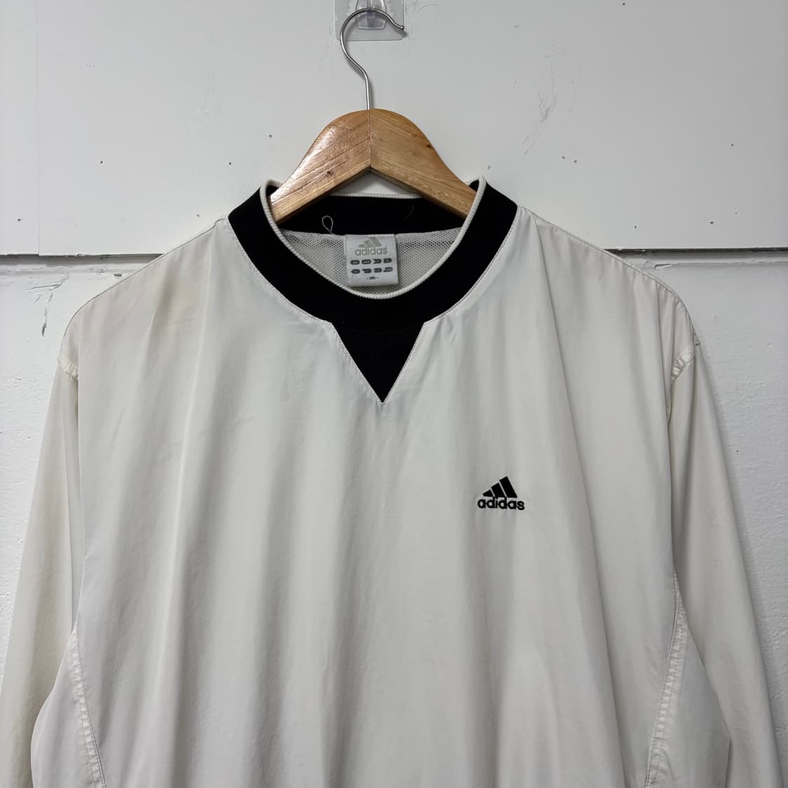 아디다스 화이트 올드스쿨 웜업 상품이미지2