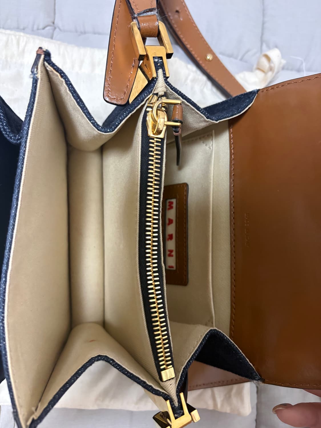 마르니 데님 트렁크 백 상품이미지7