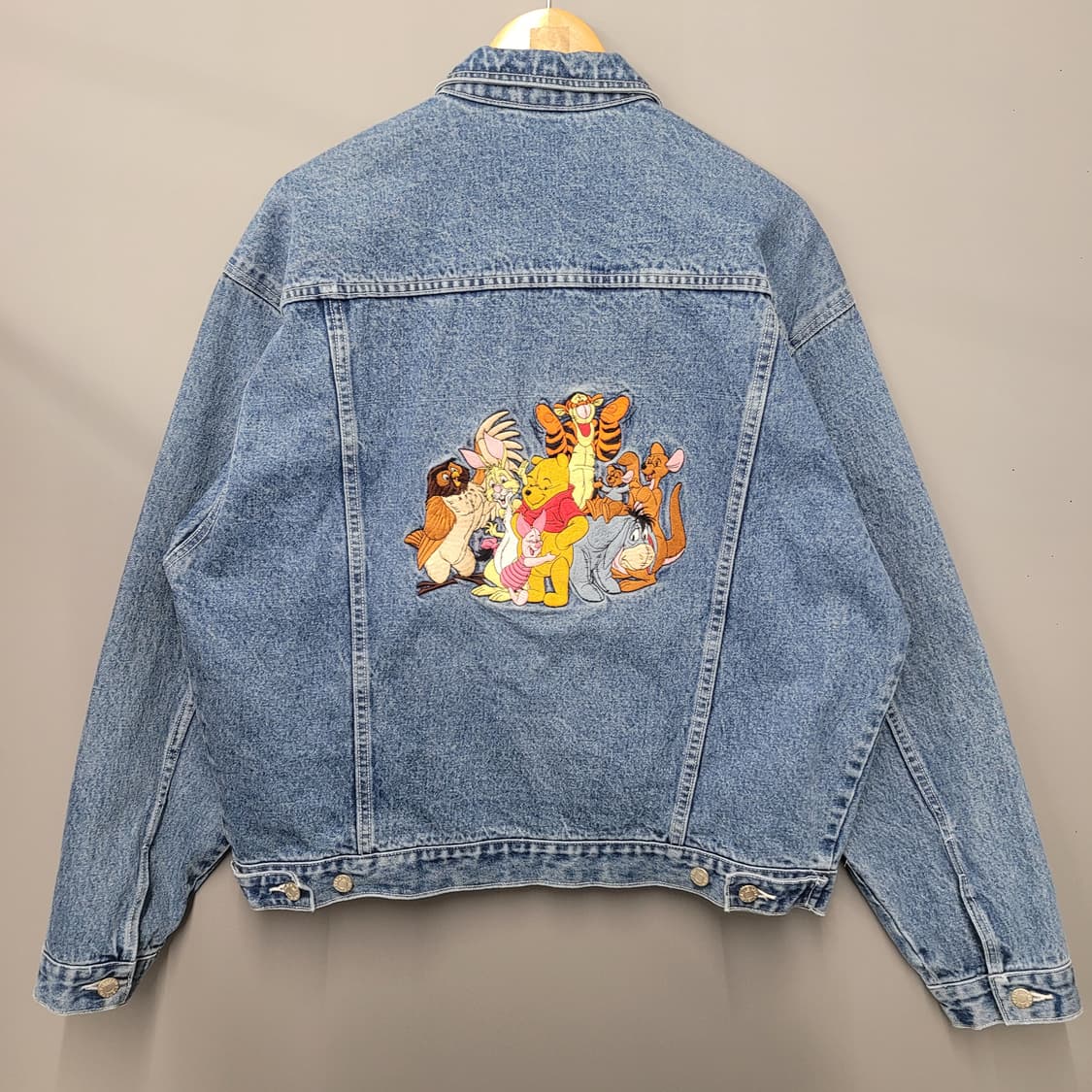 Disney 디즈니 90's 곰돌이푸 자수 데님 자켓 상품이미지1