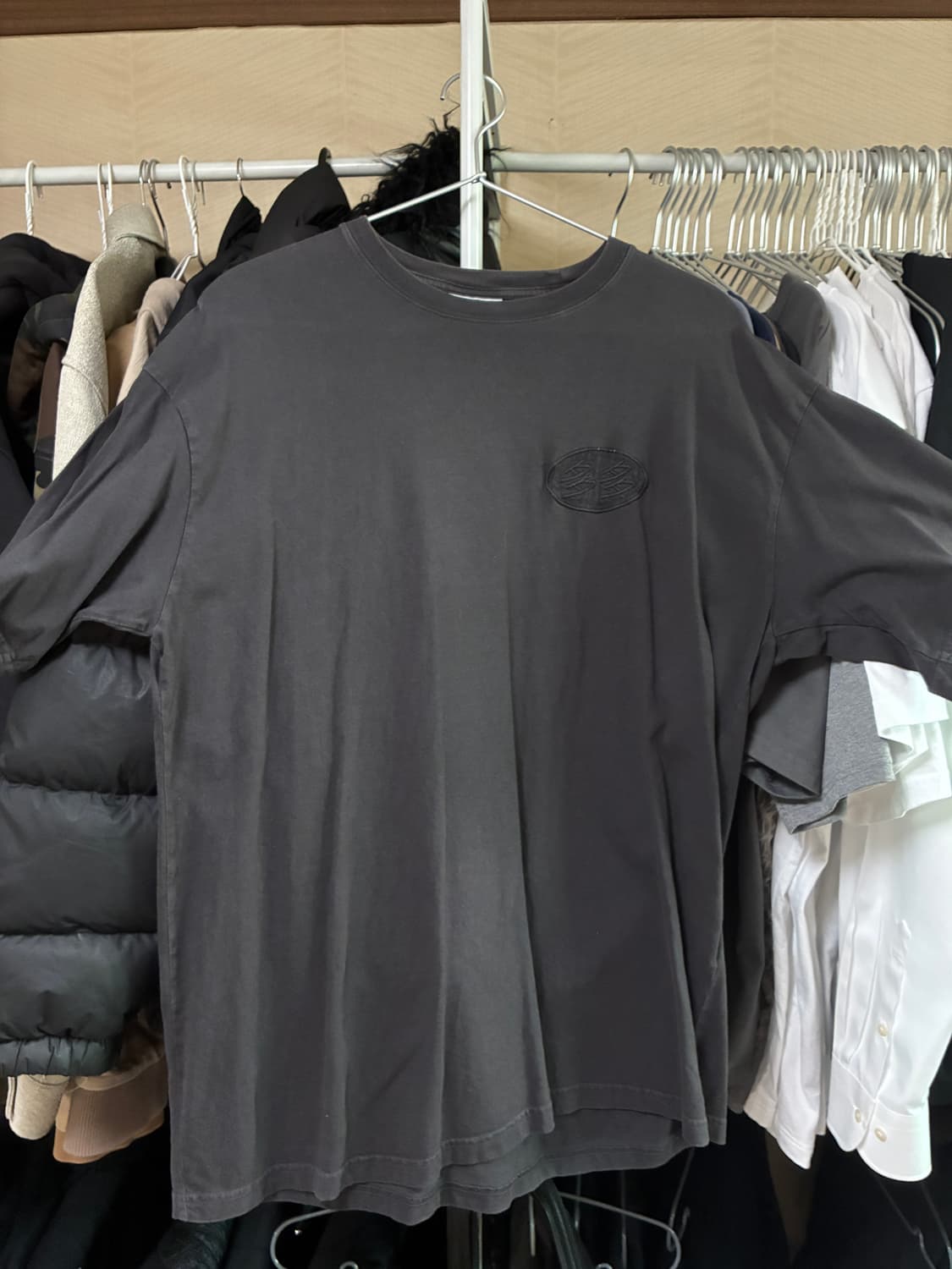 다다이즘 반팔 티셔츠 차콜 상품이미지1