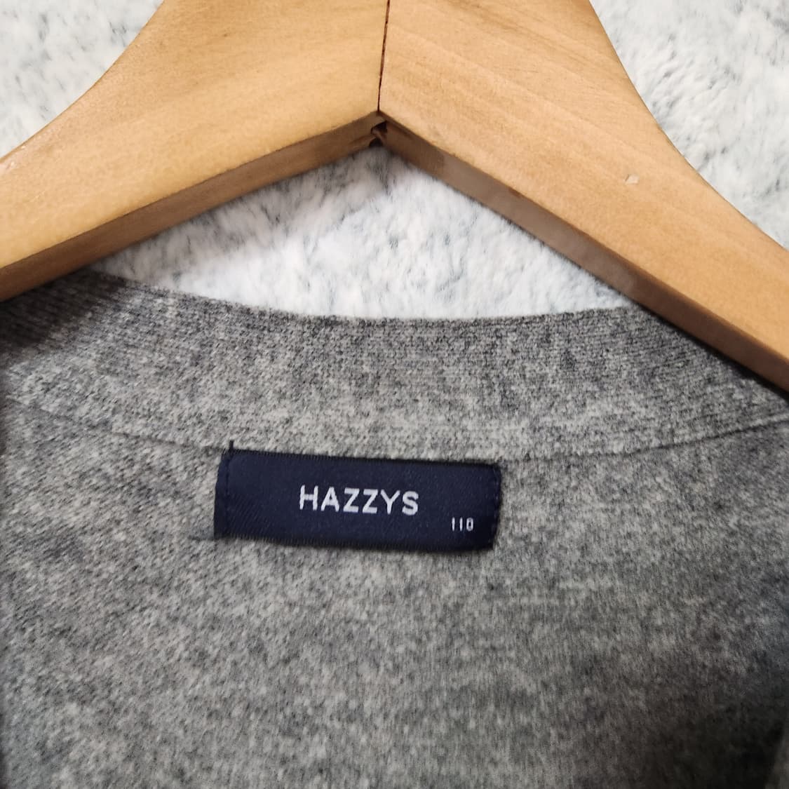 H637 [110] 헤지스 남성 니트 가디건

 상품이미지2