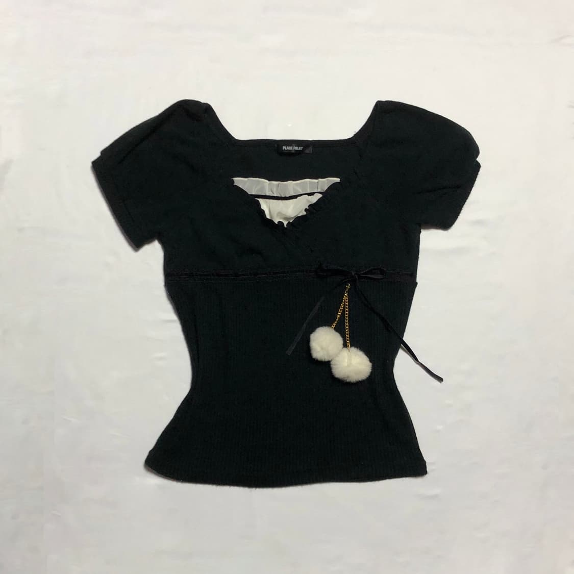 폼폼 리본 퍼프 슬리브 니트 탑 블랙 상품이미지1