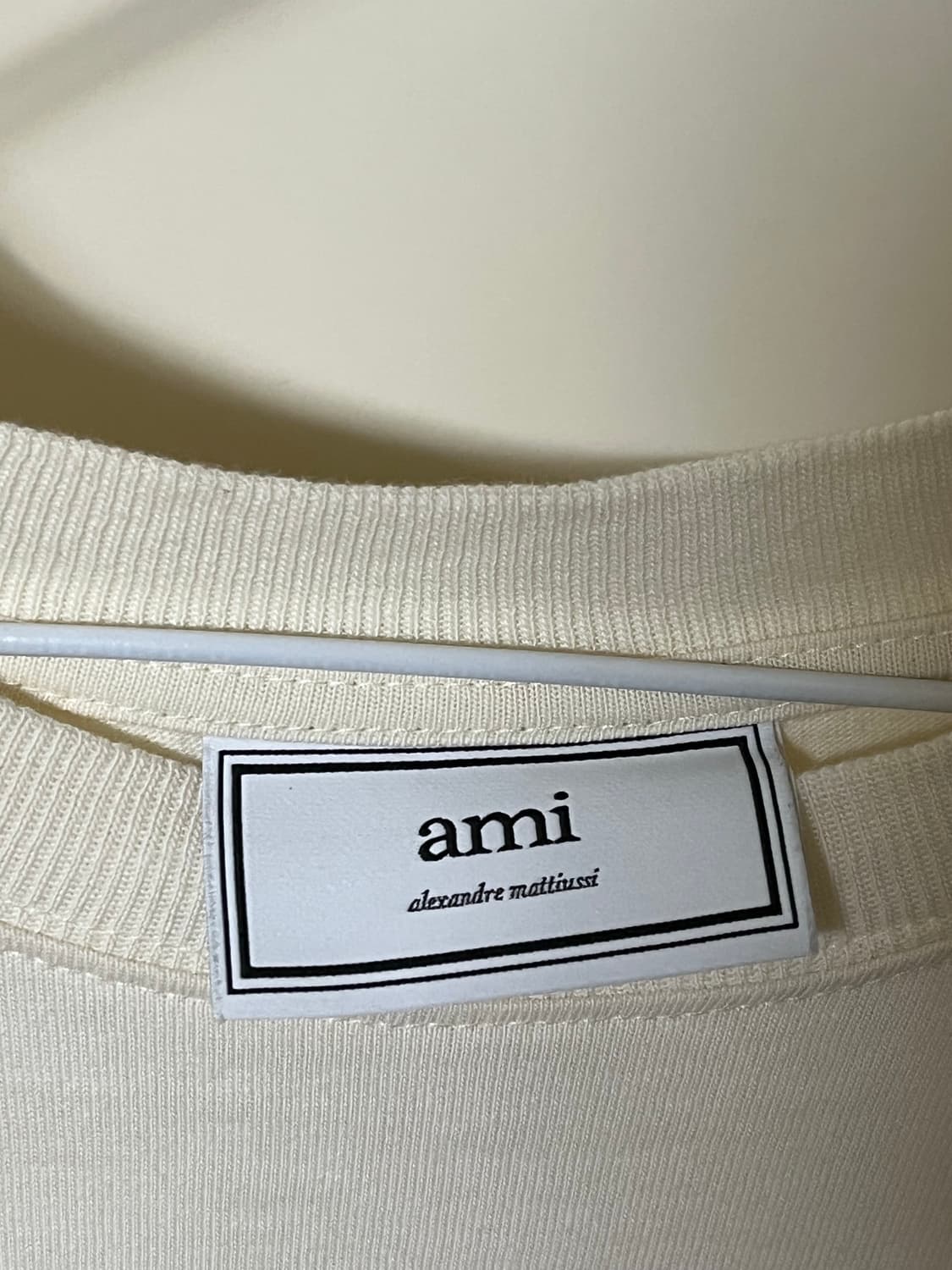 AMI 반팔 티셔츠(s사이즈) 상품이미지3