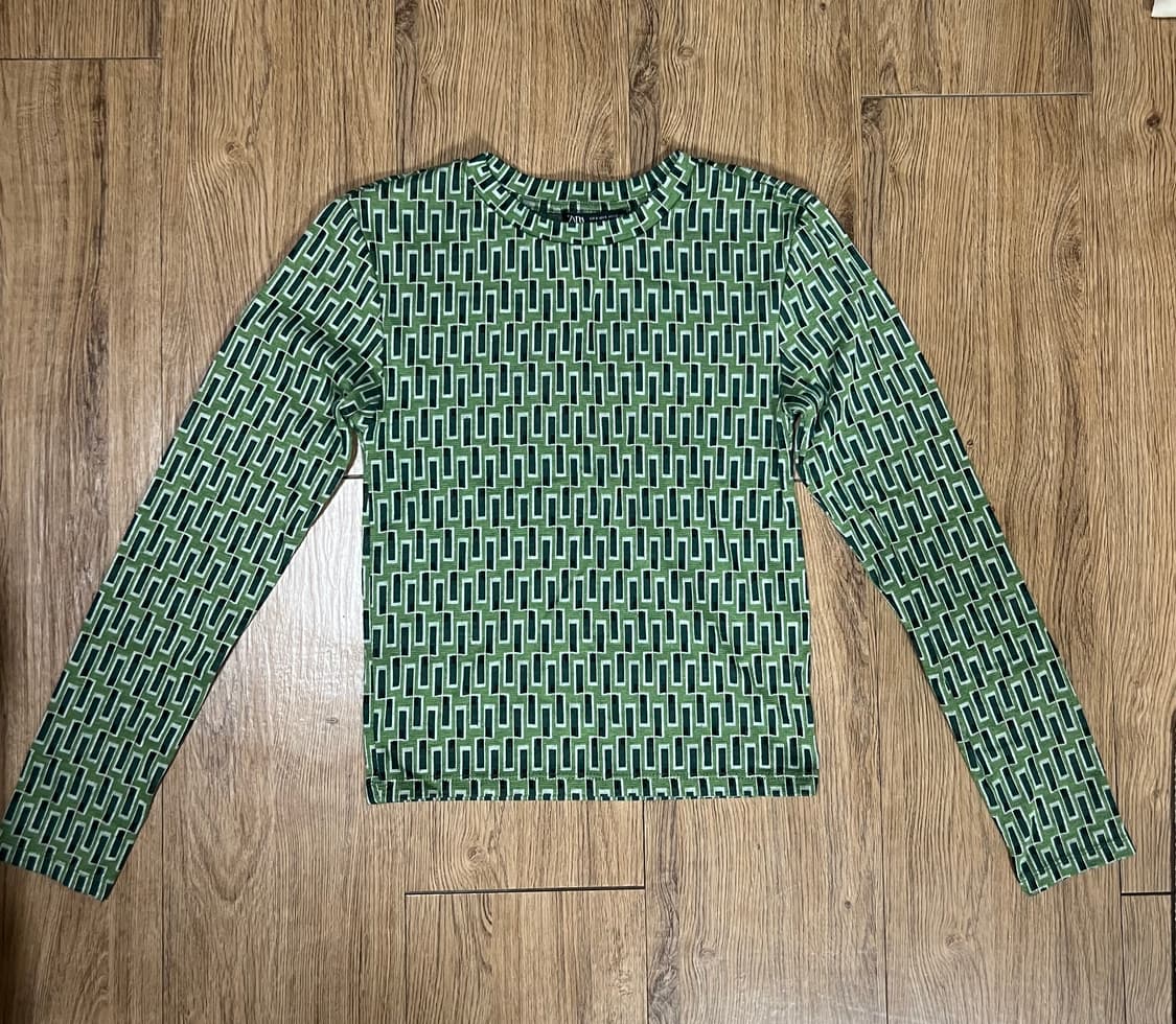 ZARA 패턴 긴팔 티셔츠 S 상품이미지3