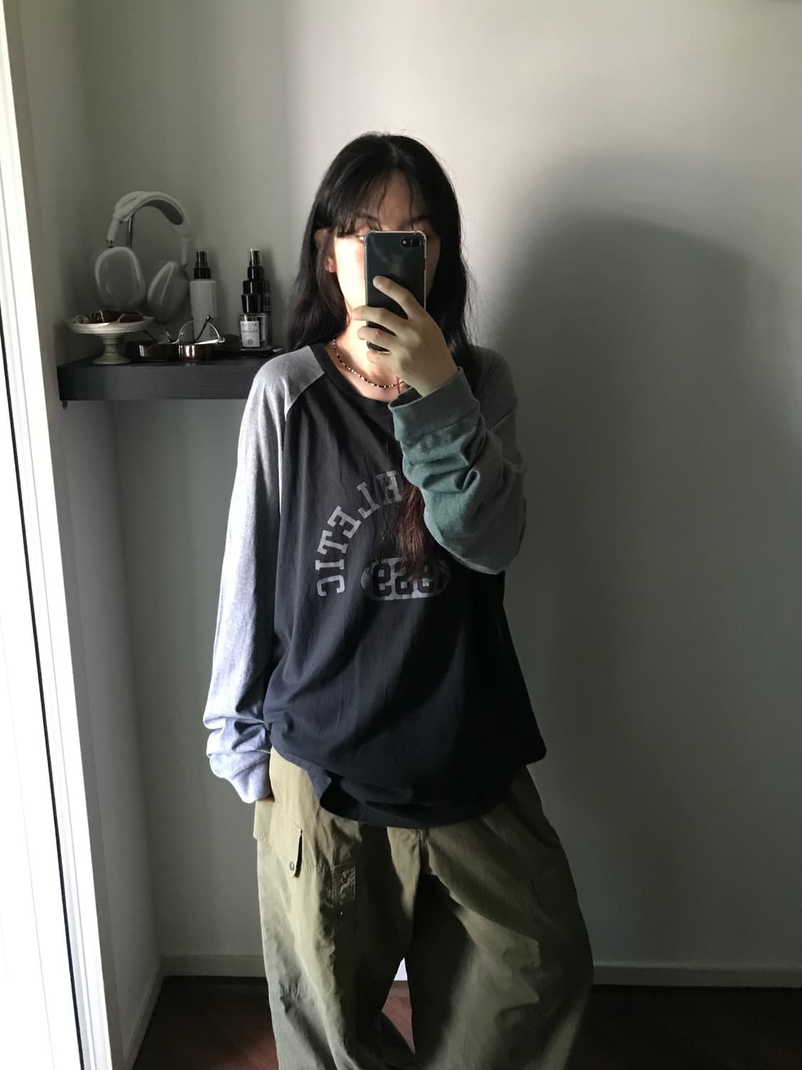 GAP 갭 중앙 프린팅 나그랑 긴팔티 상품이미지2