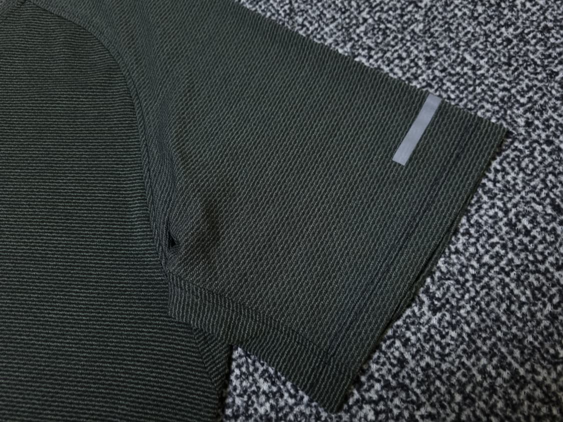 [무료배송][100]나이키 남성용 드라이핏 에어로리엑트 반팔티 상품이미지7