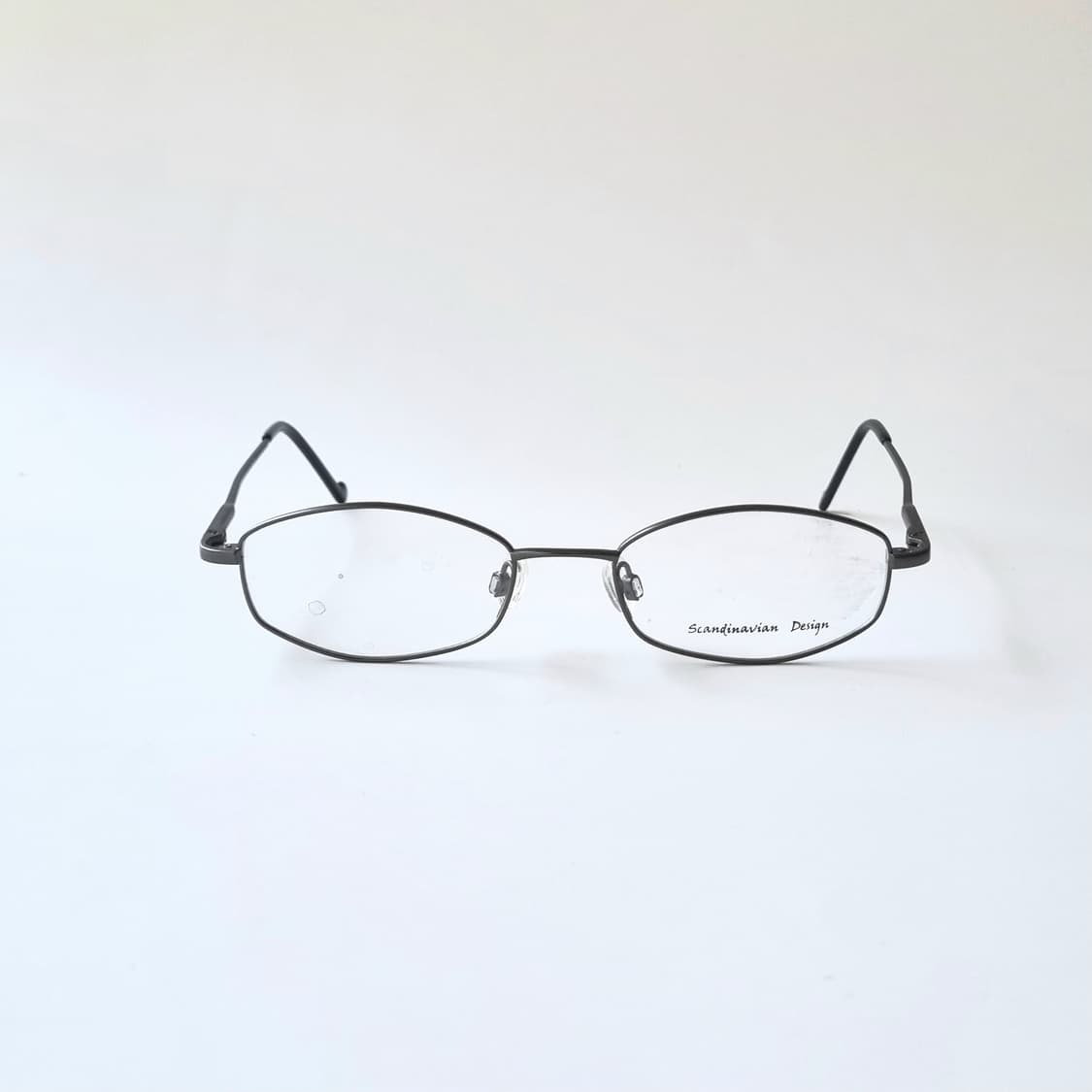 데드스탁 스칸디나비안 디자인 지적인 무드 다크 건메탈 헥사곤 안경 768 상품이미지1