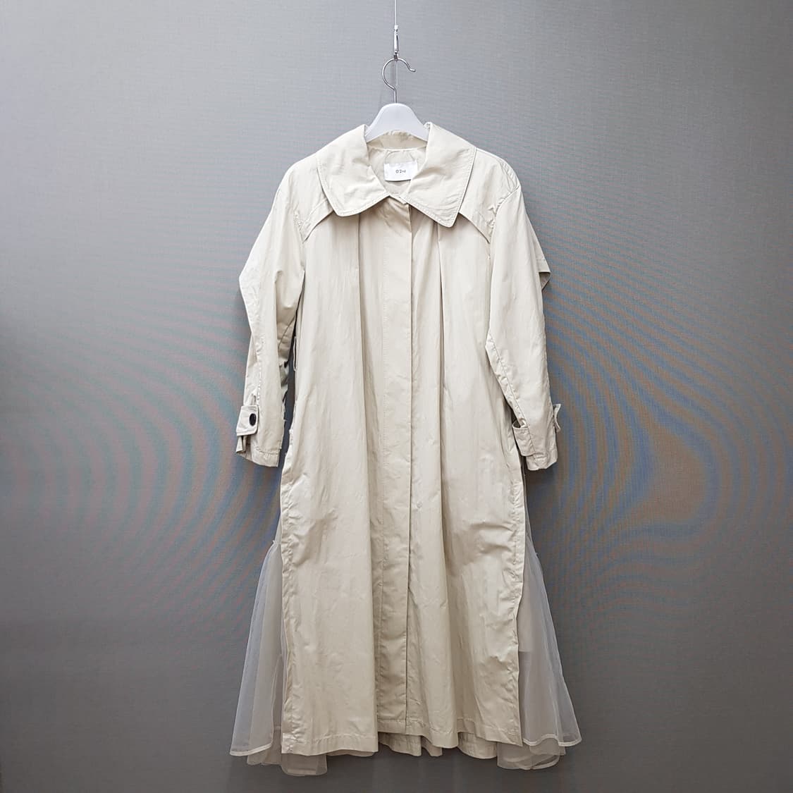 오즈세컨 2022 튤 레이어 트렌치코트 76-90-155사이즈 상품이미지1