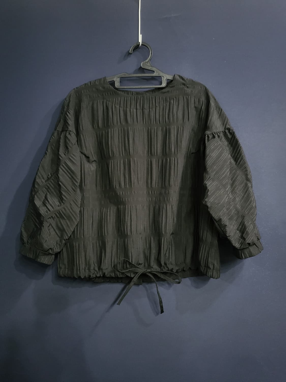 엠보셔링 블라우스 상품이미지1