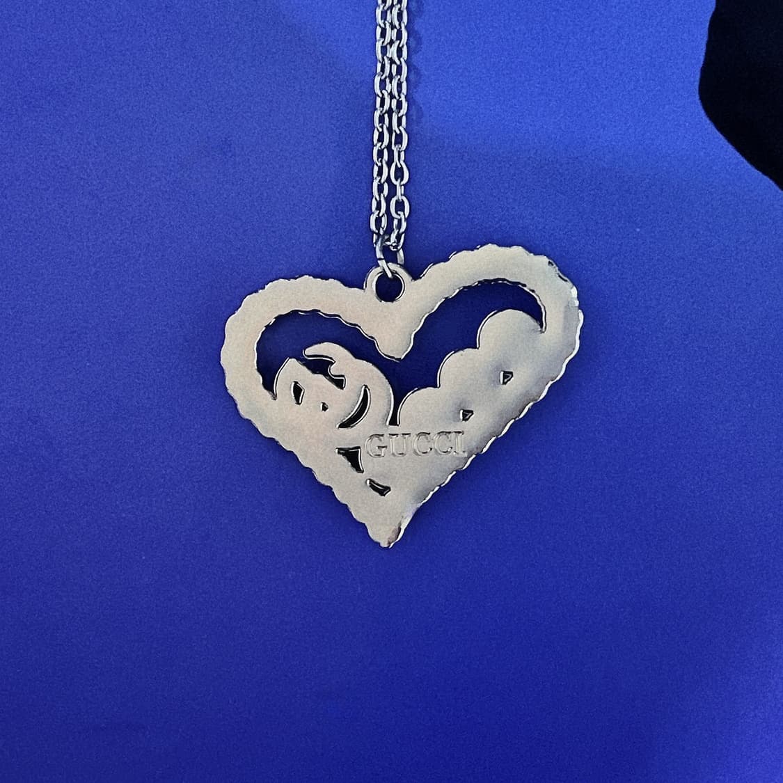 구찌 글리터 하트 글램 목걸이 상품이미지4