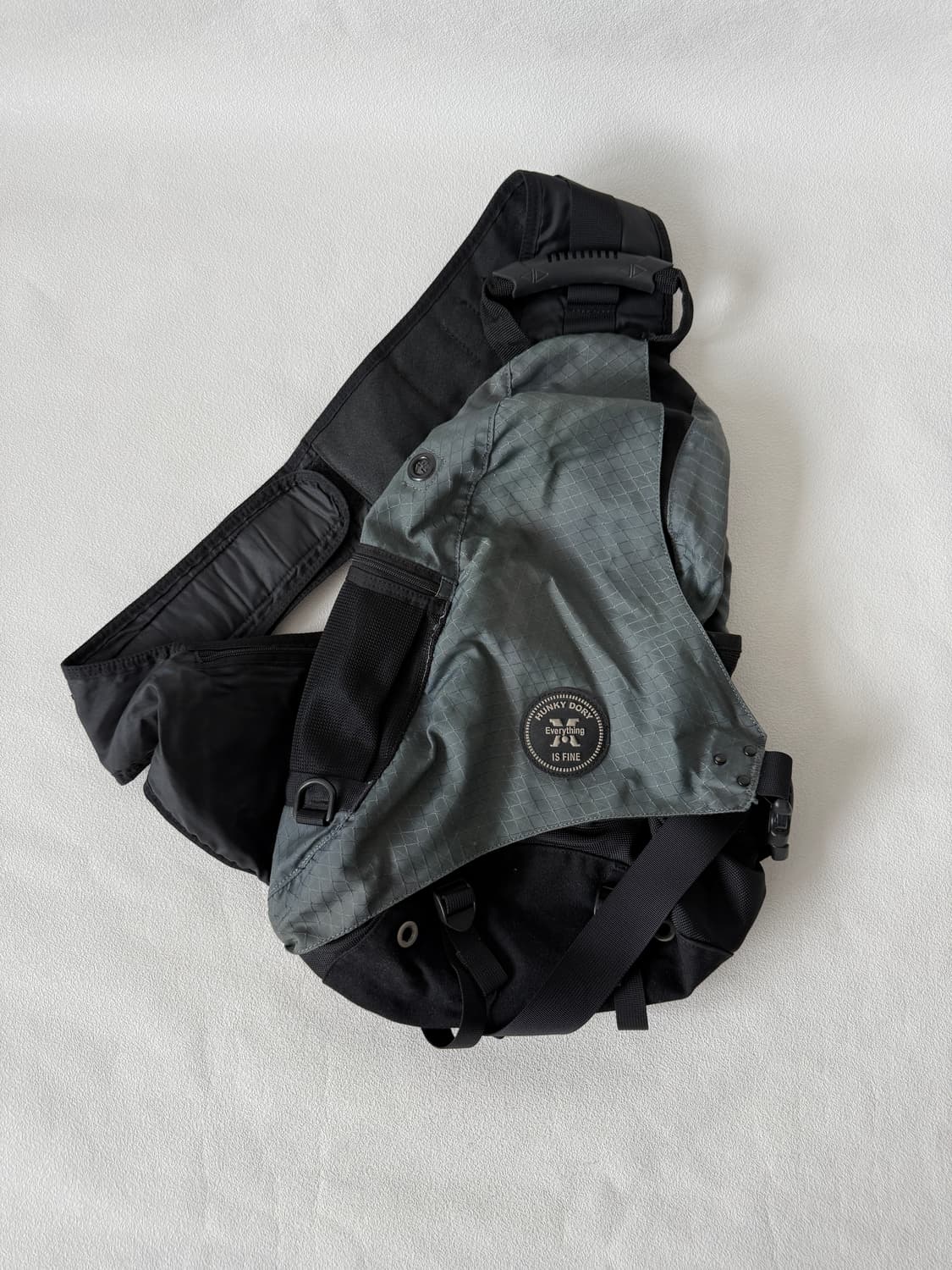 Pre owned Y2K 슬링백 상품이미지1