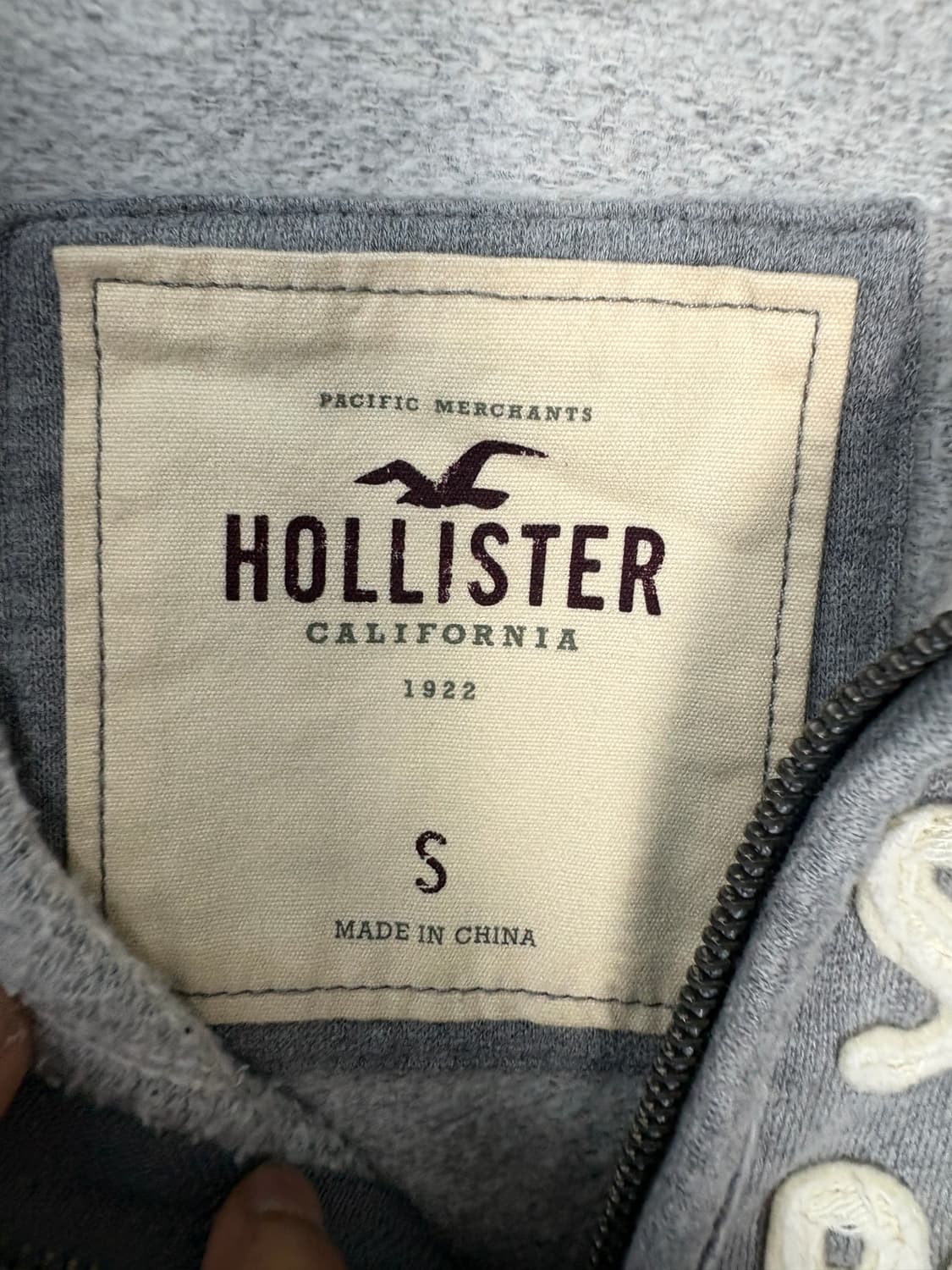 홀리스터 스펠로고 그레이 후드집업 A3734 상품이미지5