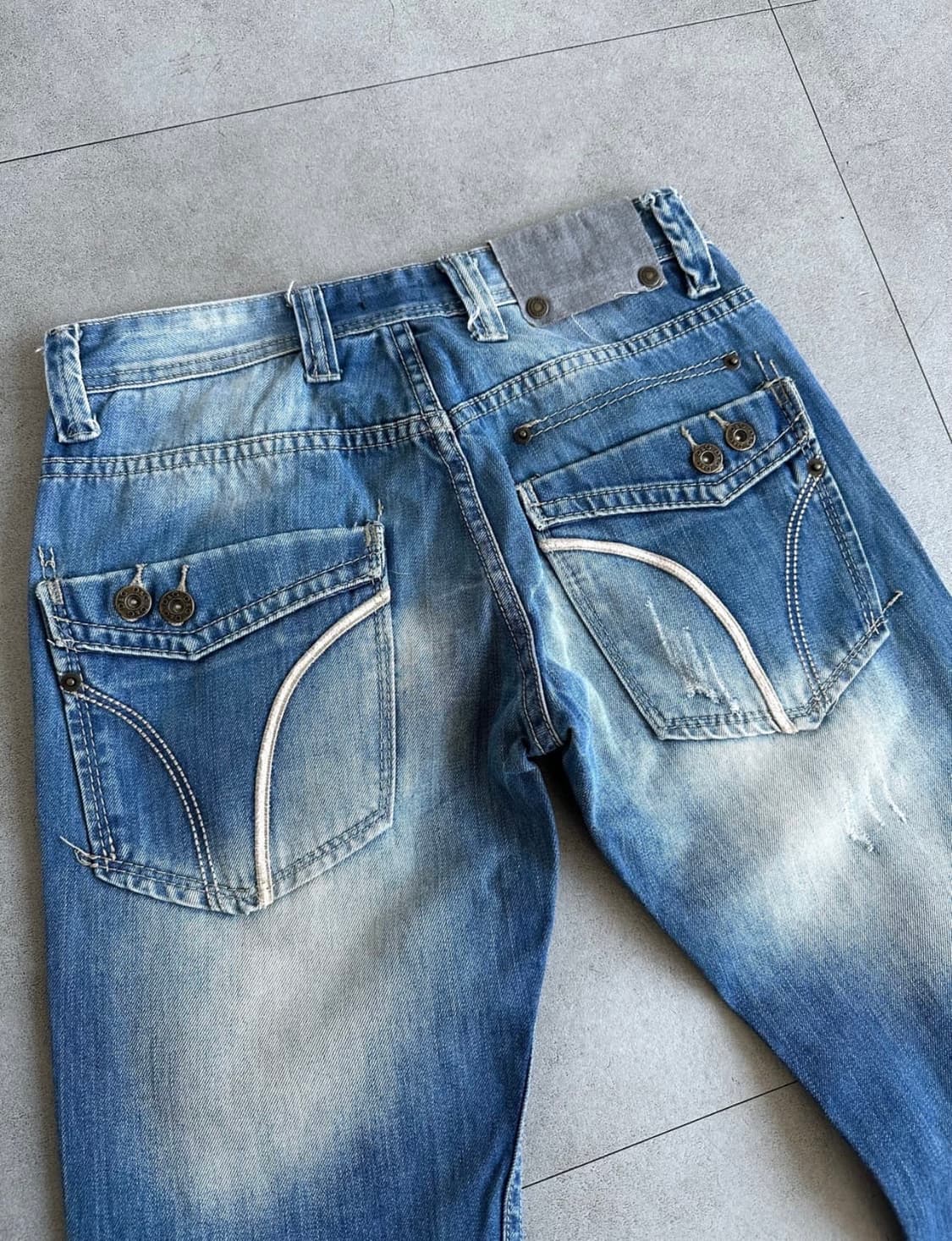 돌체앤가바나 백포켓 블루 워싱 데님팬츠 상품이미지6