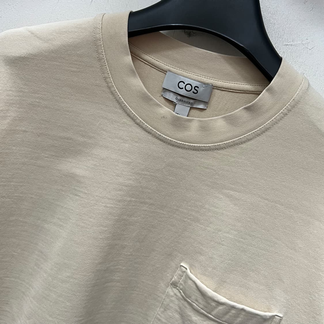COS 코스 오버사이즈 포켓 크루넥 반팔티 L 상품이미지3
