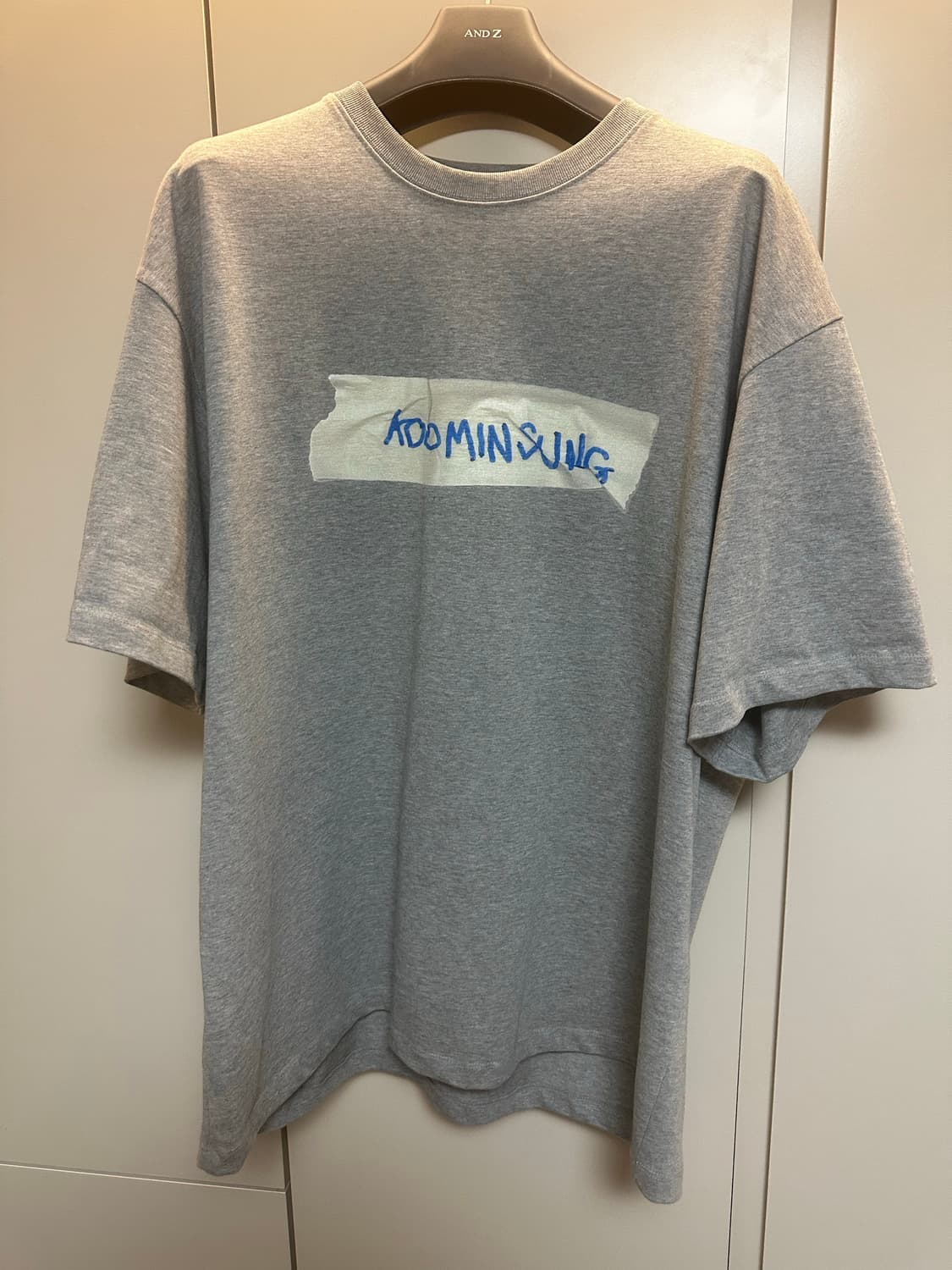 [L]koominsung 티셔츠 그레이 상품이미지1