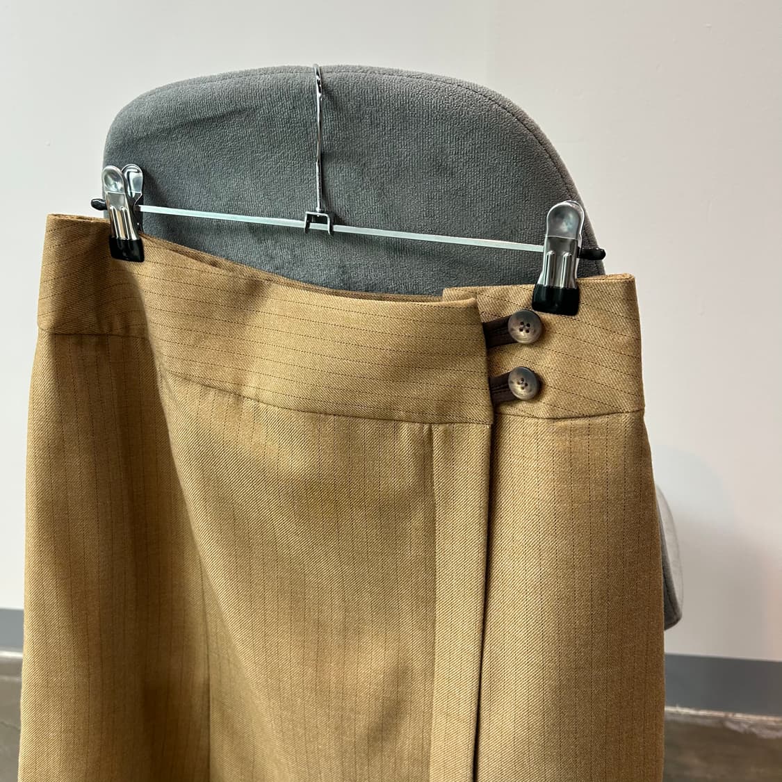 카멜 디테일 미디 스커트 상품이미지2