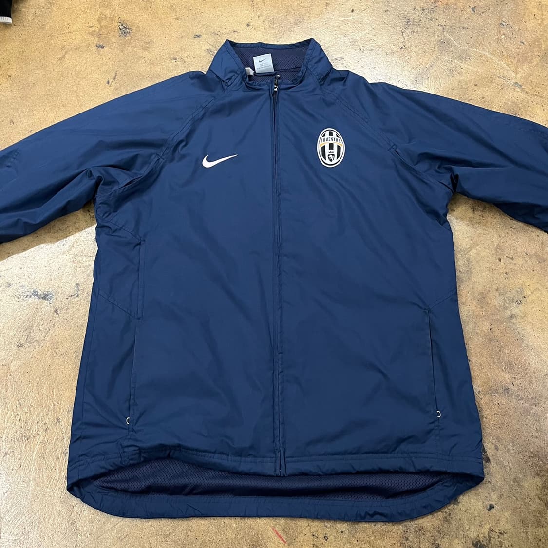 [정품/M] 나이키 유벤투스 바람막이 네이비 b16 상품이미지3