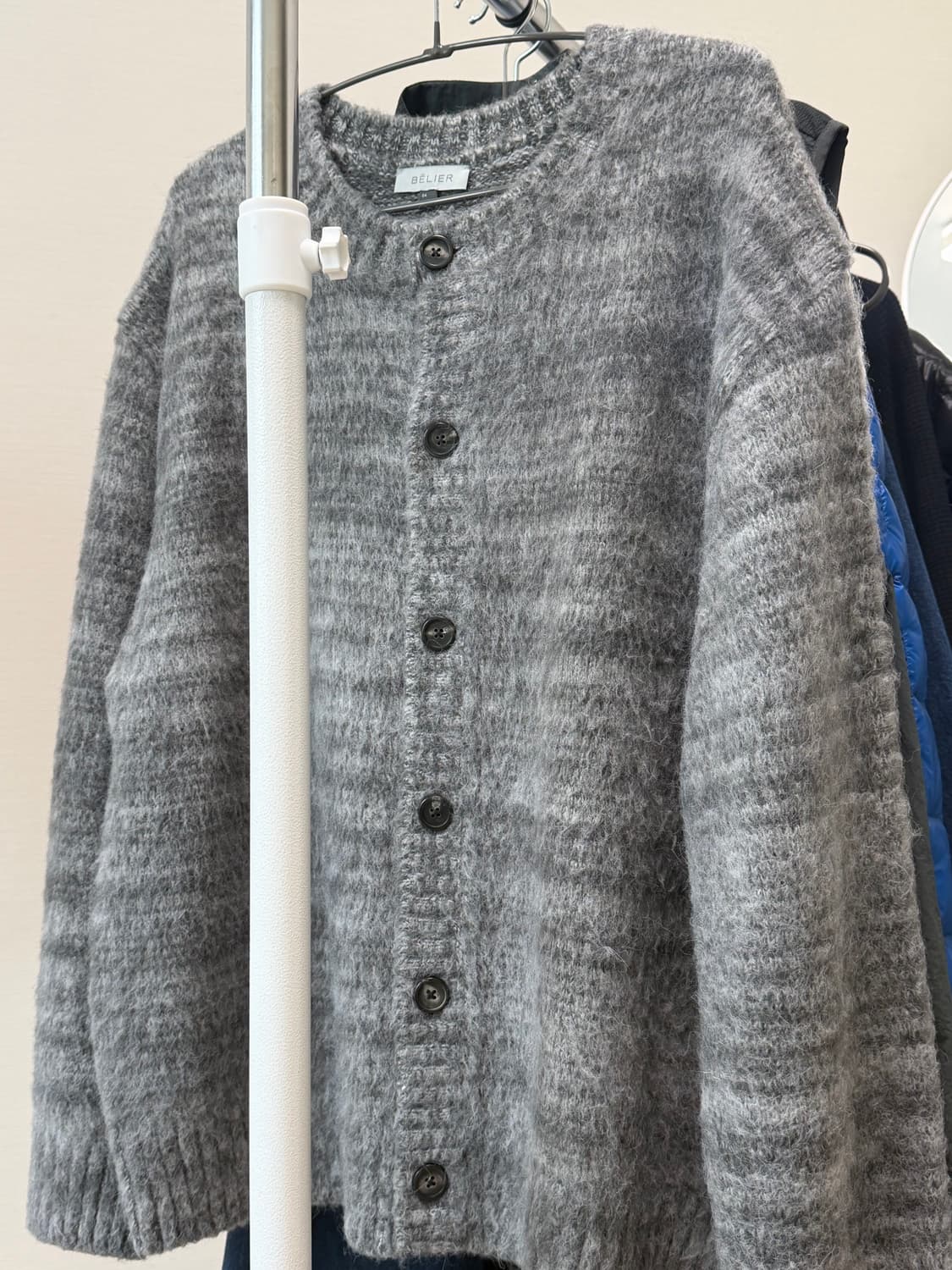 벨리에 브러쉬드 탐 가디건  그레이 상품이미지1