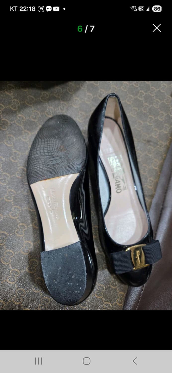 페라가모 바라 유광 펌프스 상품이미지6