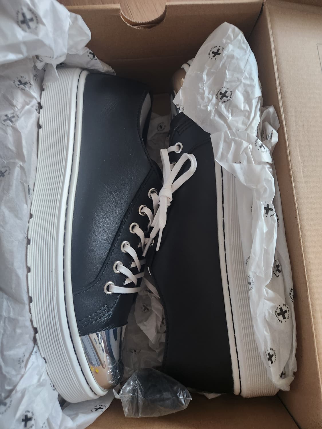 새상품) 닥터마틴 알렉세이 280 상품이미지3