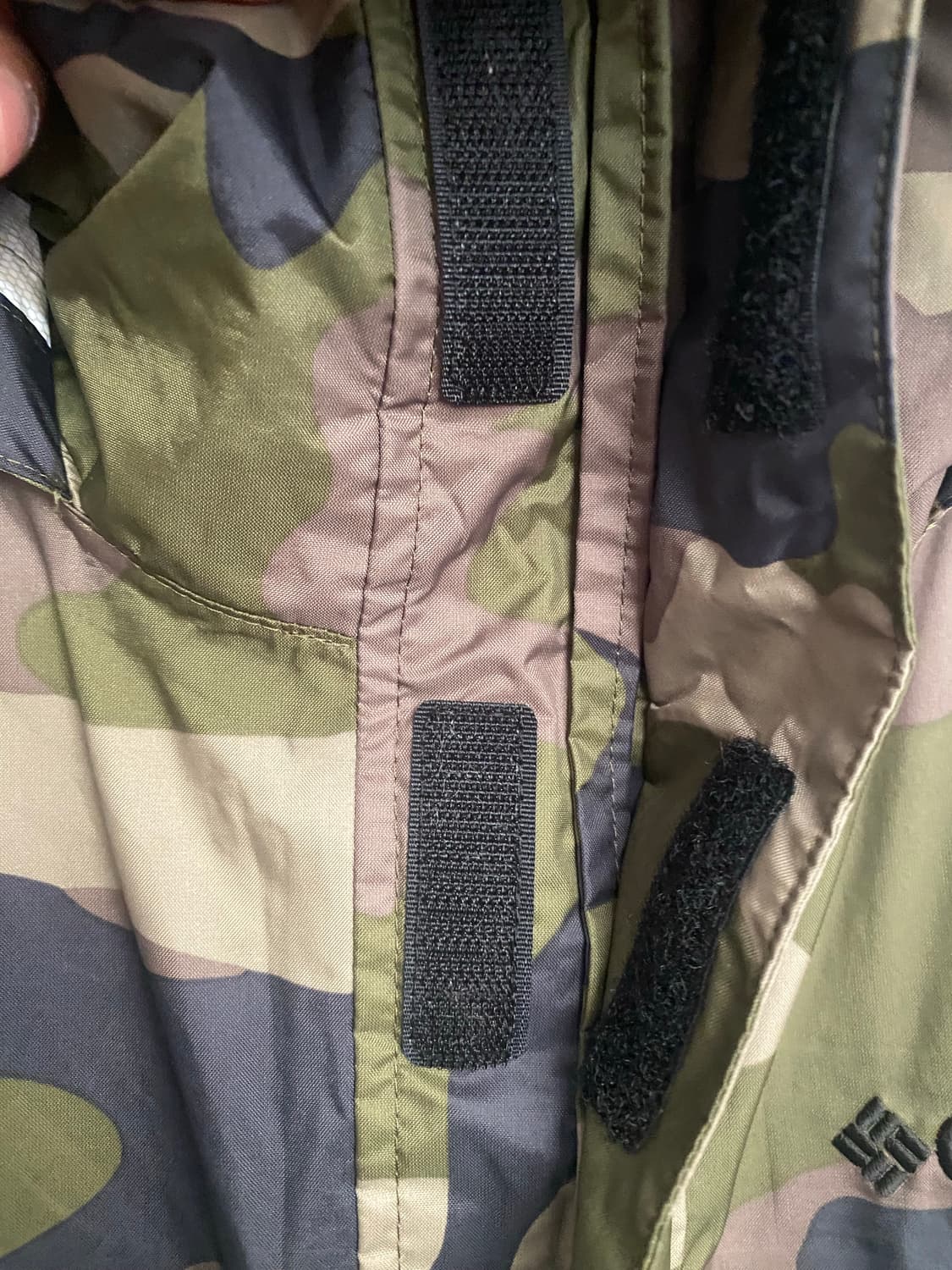 콜롬비아 카모플라쥬 옴니테크 바람막이 상품이미지4