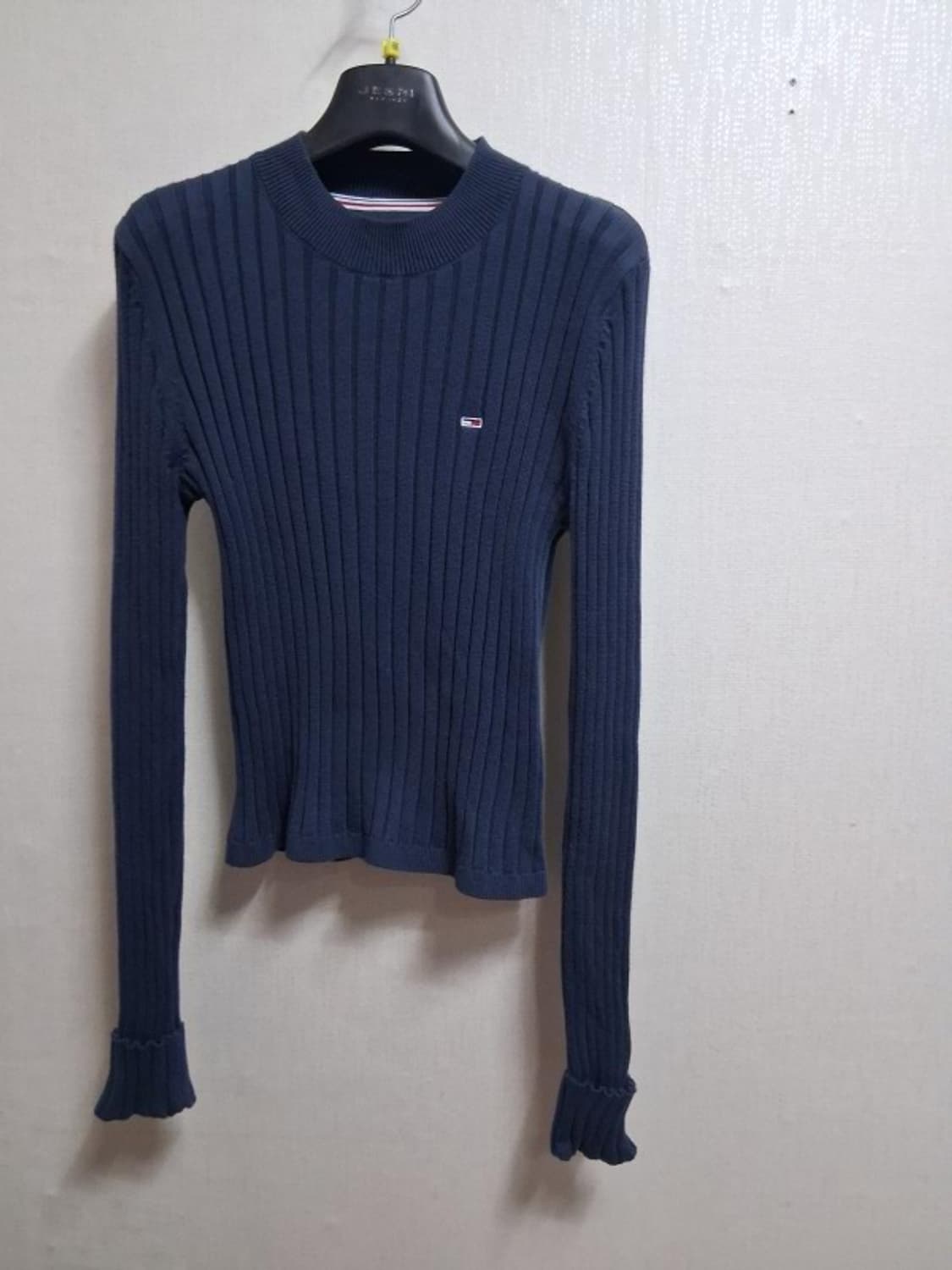 타미 진 여성 면니트 네이비 긴팔 면니트 55
ㄷ 상품이미지1