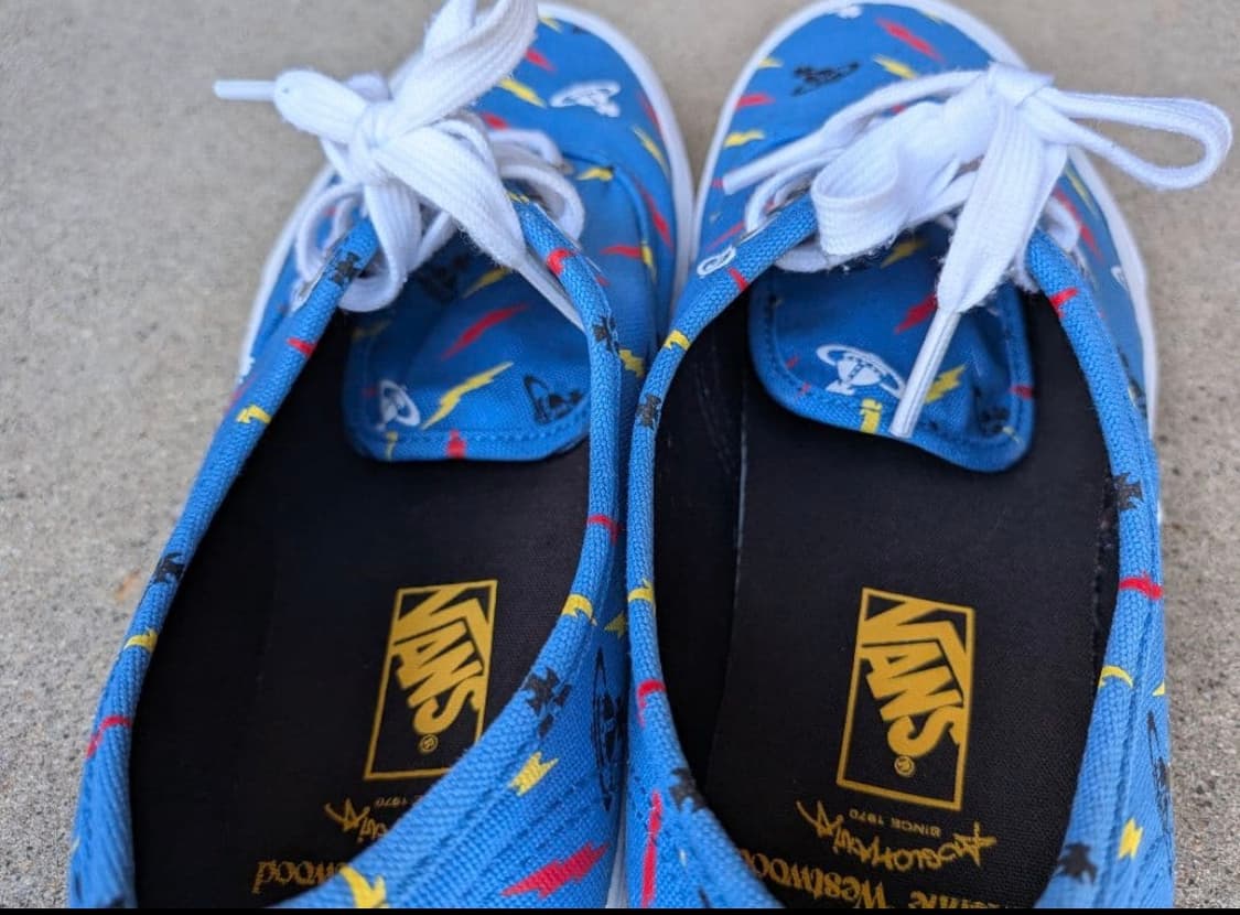 비비안웨스트우드 반스 어센틱 250 상품이미지5