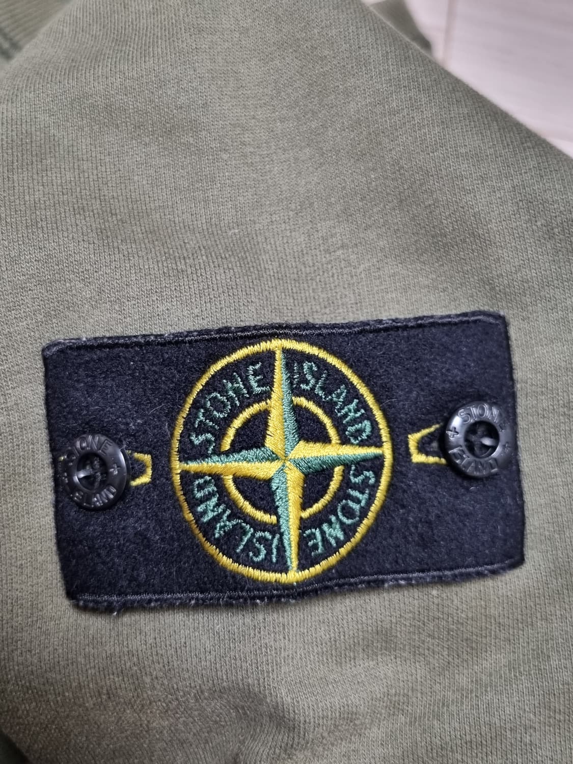 스톤아일랜드 맨투맨 상품이미지3