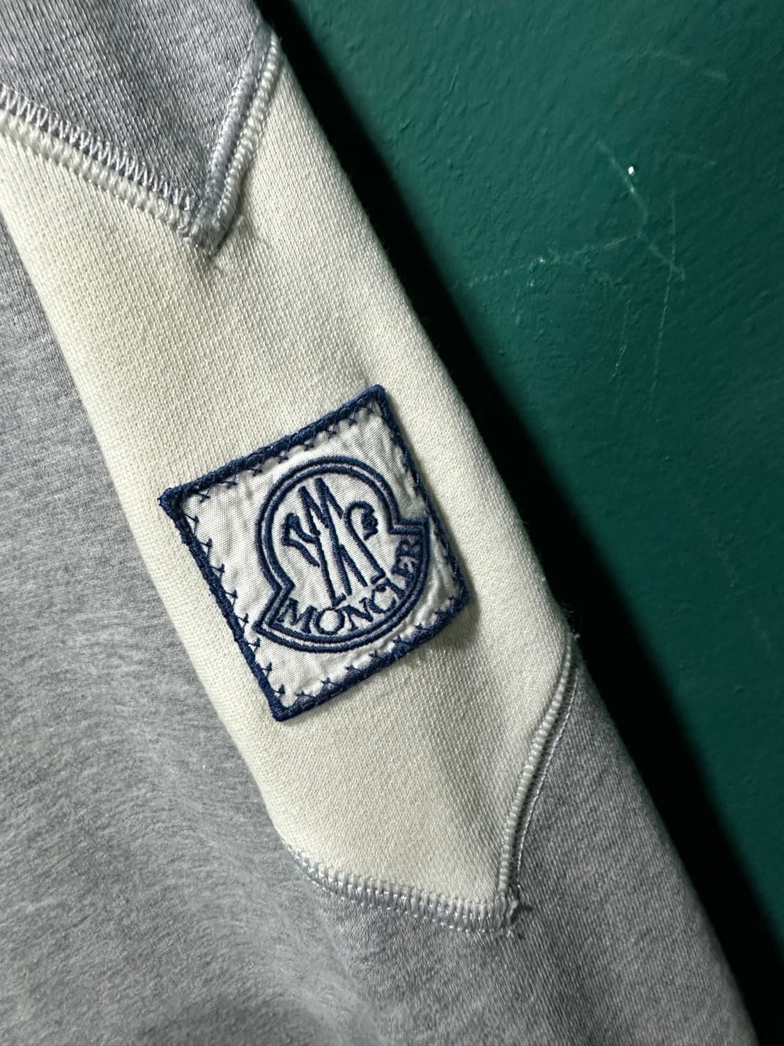 몽클레어 감마블루 맨투맨M 상품이미지5