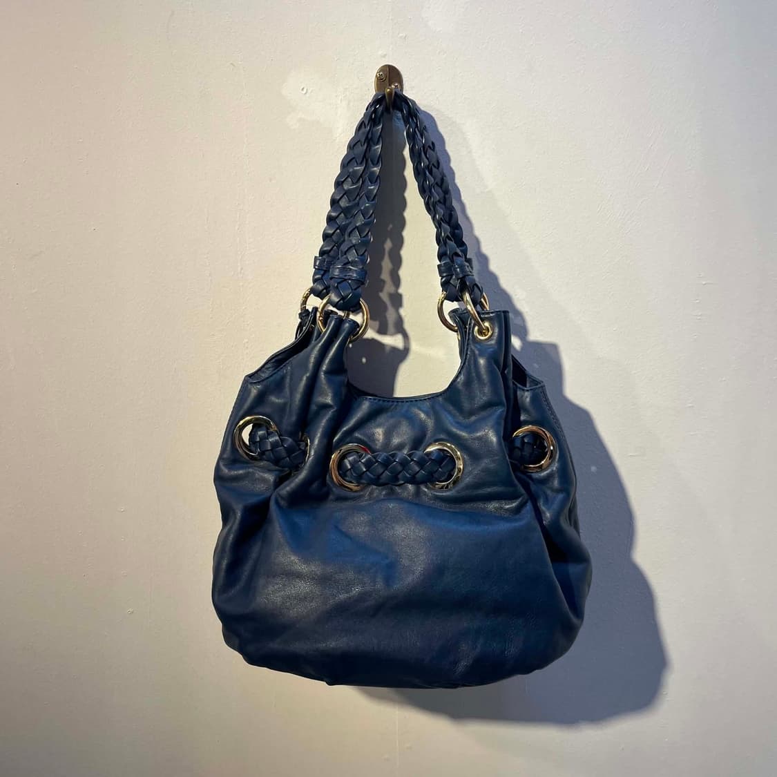 MICHAEL KORS 블루 태슬 가방 상품이미지2