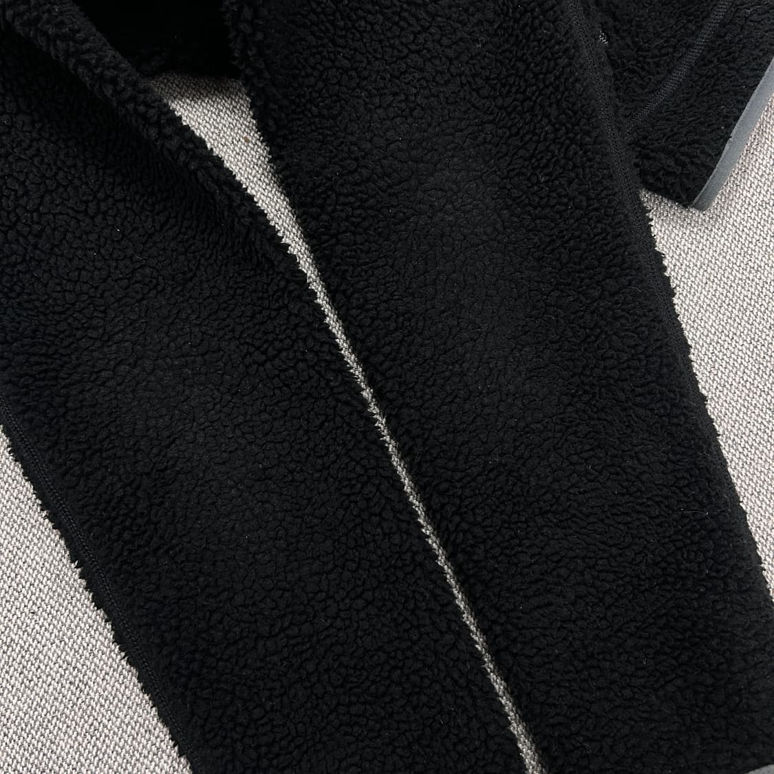 파타고니아 우먼스 레트로X 블랙 파일 플리스 자켓(M) 상품이미지5