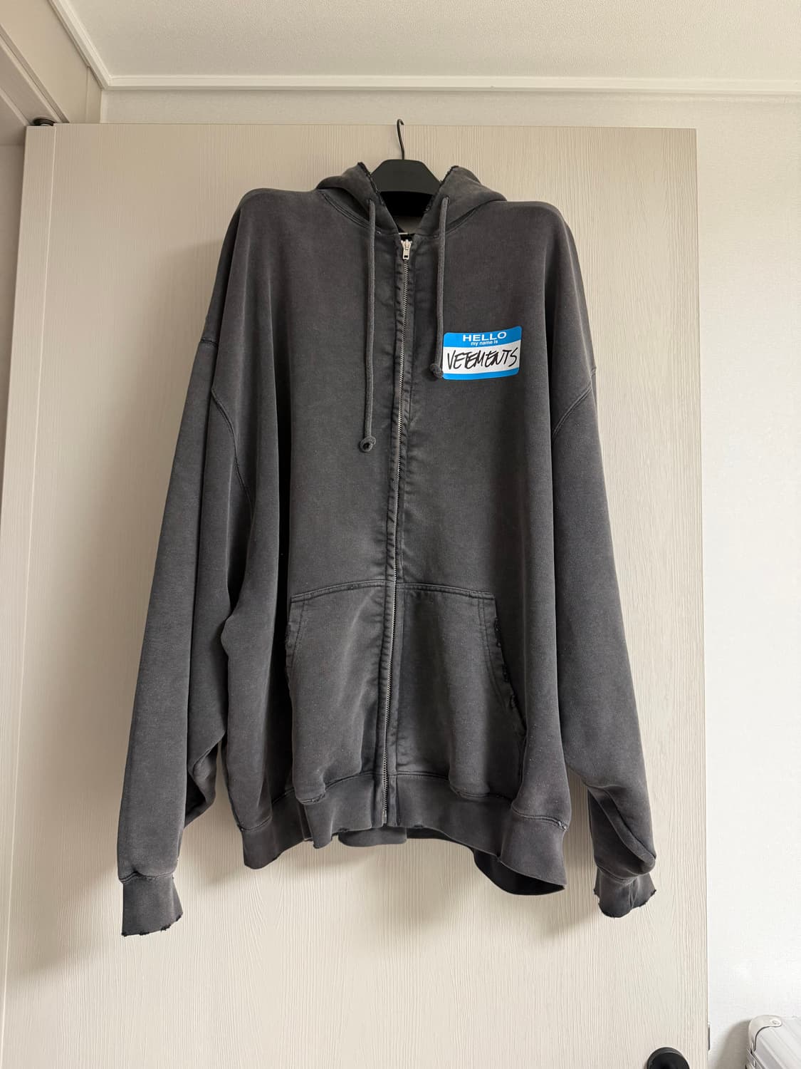 [M] 베트멍 마이네임이즈 집업 후드 그레이색상 상품이미지1