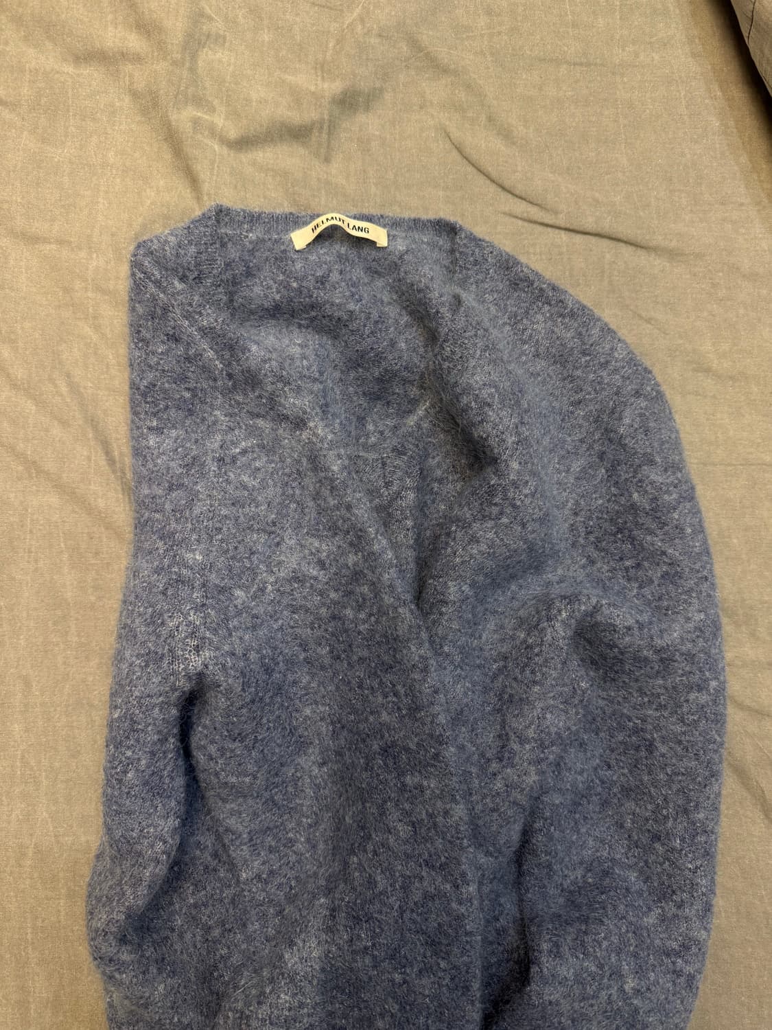 헬뮤트랭 브이넥 니트 상품이미지1