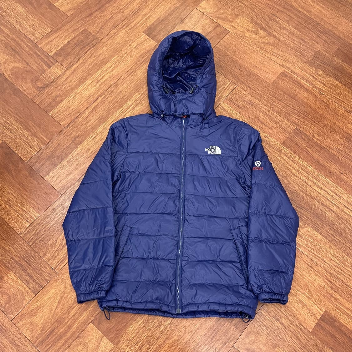 노스페이스 경량 패딩 상품이미지1