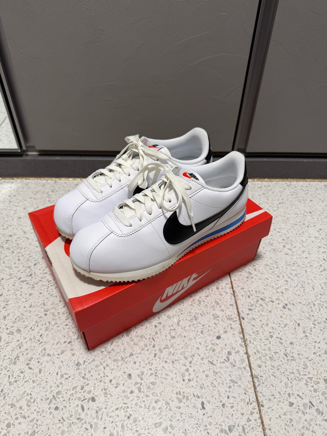 나이키 코르테즈 270 (실착 1회) 상품이미지3