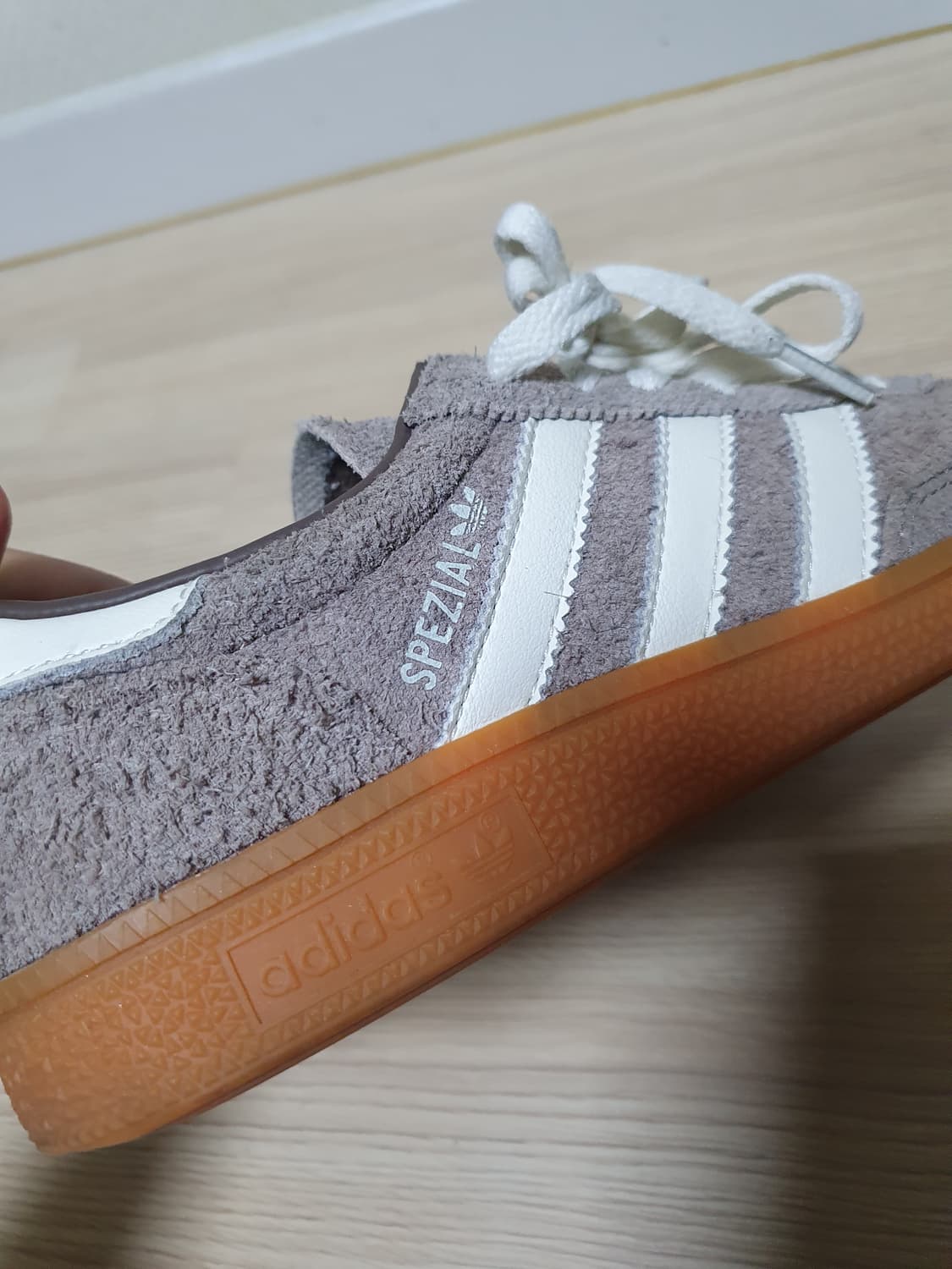 아디다스 스페지알 스웨이드 스니커즈 245 상품이미지6